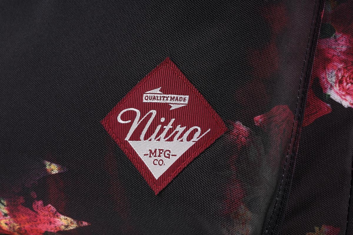 NITRO Freizeitrucksack »Urban Plus«, Daypack, Streetpack im Retro-Look, Alltagsrucksack, Schulrucksack