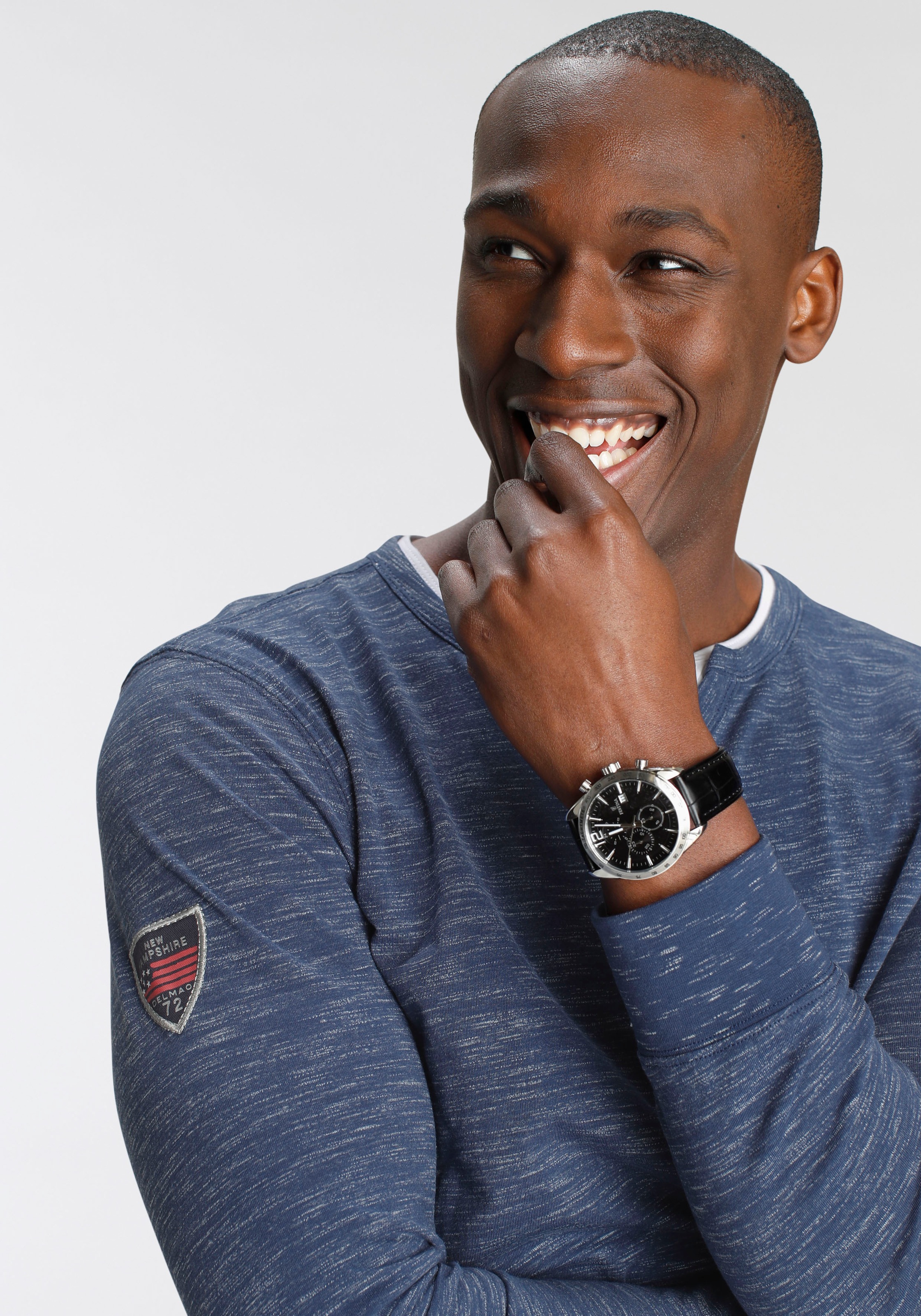 DELMAO Henleyshirt Langarm,  melierte Optik,  Henleykragen,  aus Baumwollmischung