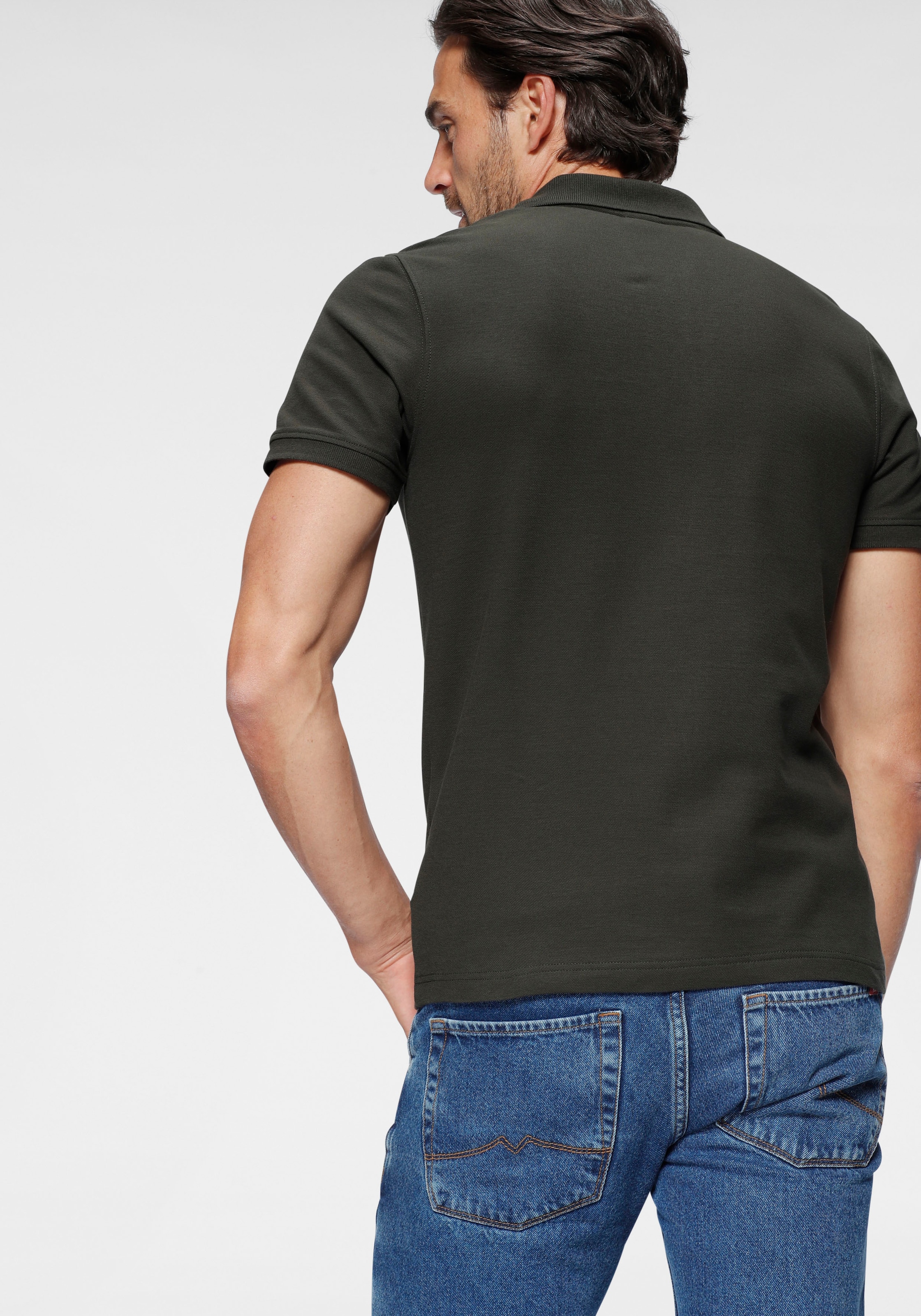 KangaROOS Poloshirt, Kurzarm, mit Polokragen, aus Piqué-Stoff, aus 100% Baumwolle