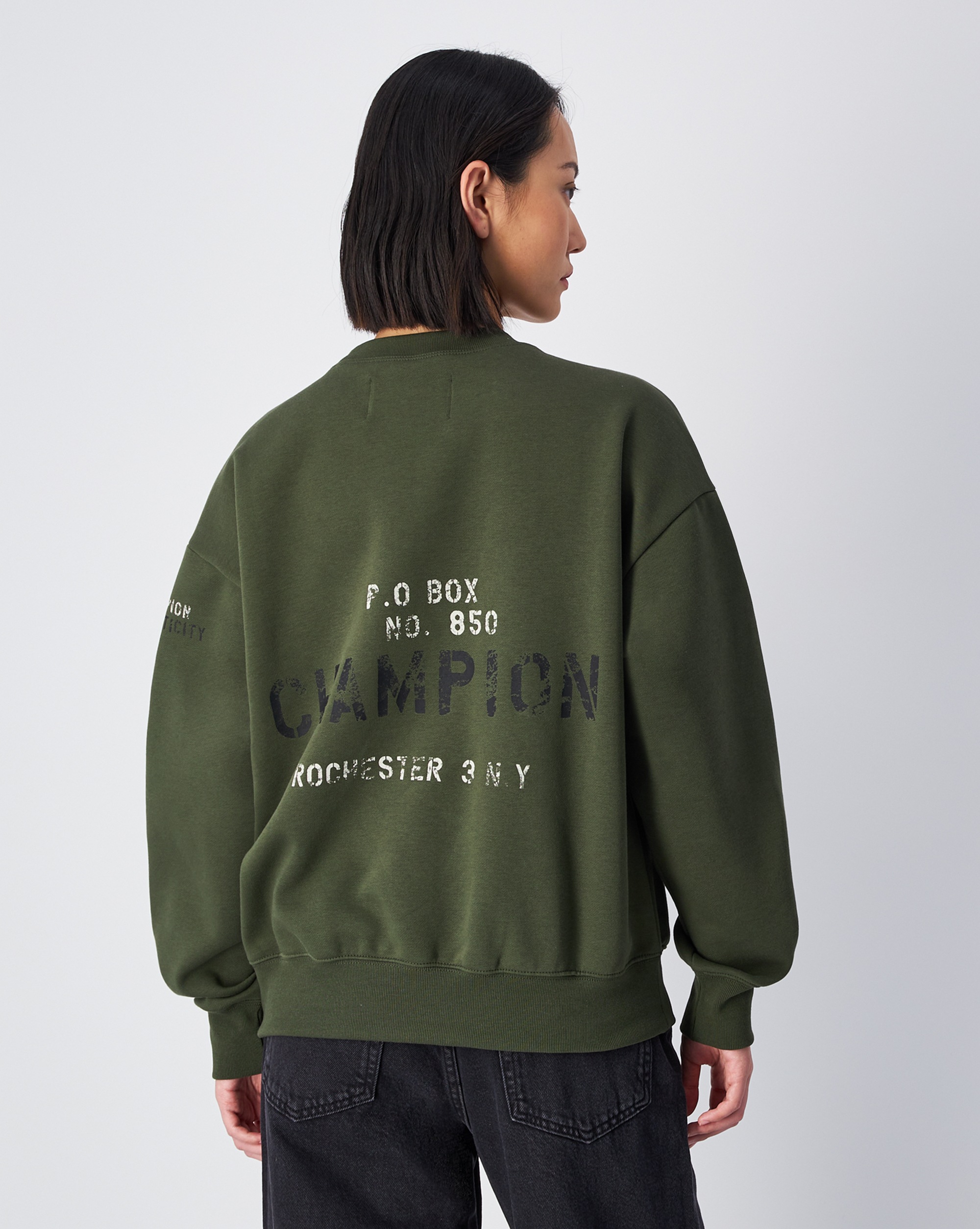 Champion Sweatshirt