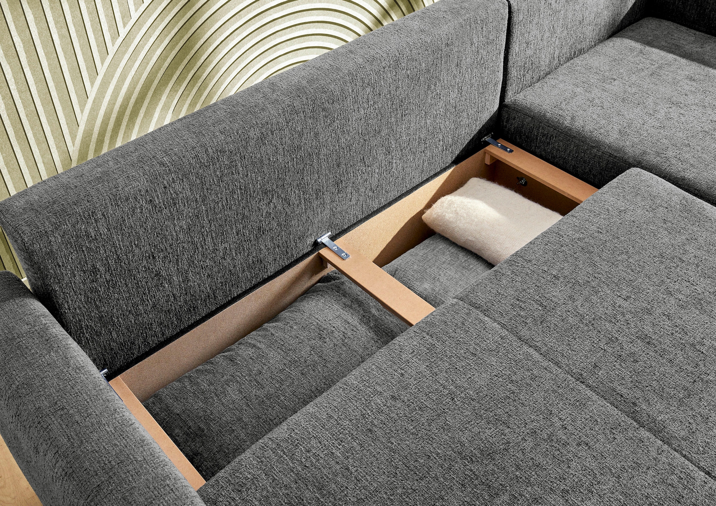 Jockenhöfer Gruppe Ecksofa »Venezia, inklusive Bettfunktion und Bettkasten« Ottomane links oder rechts montierbar, inkl. Rücken- und Zierkissen