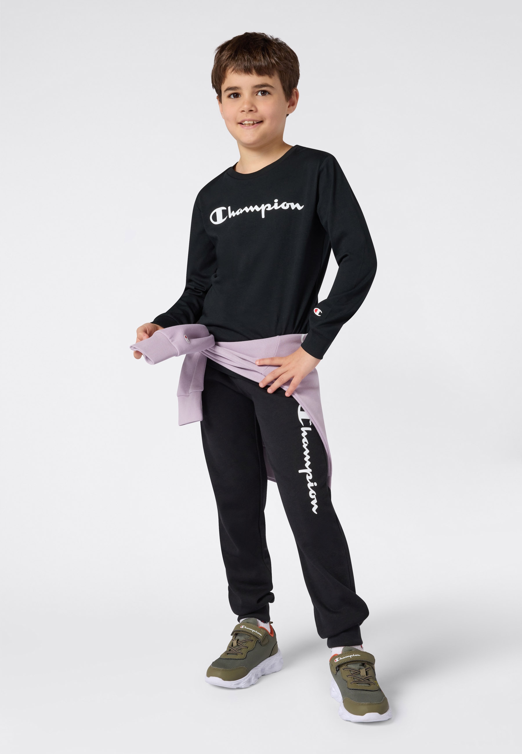 Champion Langarmshirt »SPORTWEAR LONG SLEEVE Standard Fit« 1 Stk. sportlicher Stil, Langarm, ohne Verschluss, für Kinder