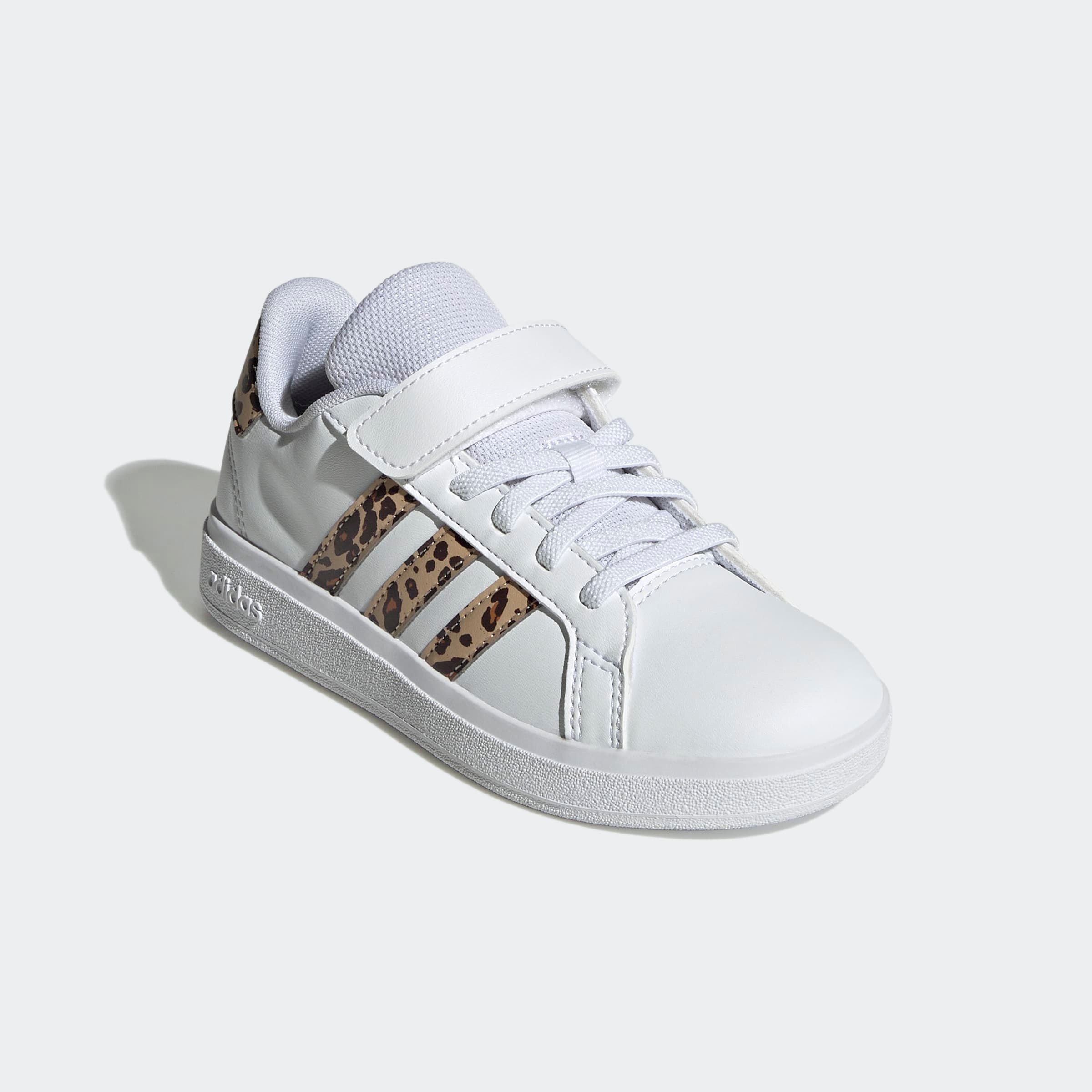 adidas Sportswear Sneaker »GRAND COURT 2.0 KIDS«, Design auf den Spuren des adidas Superstar