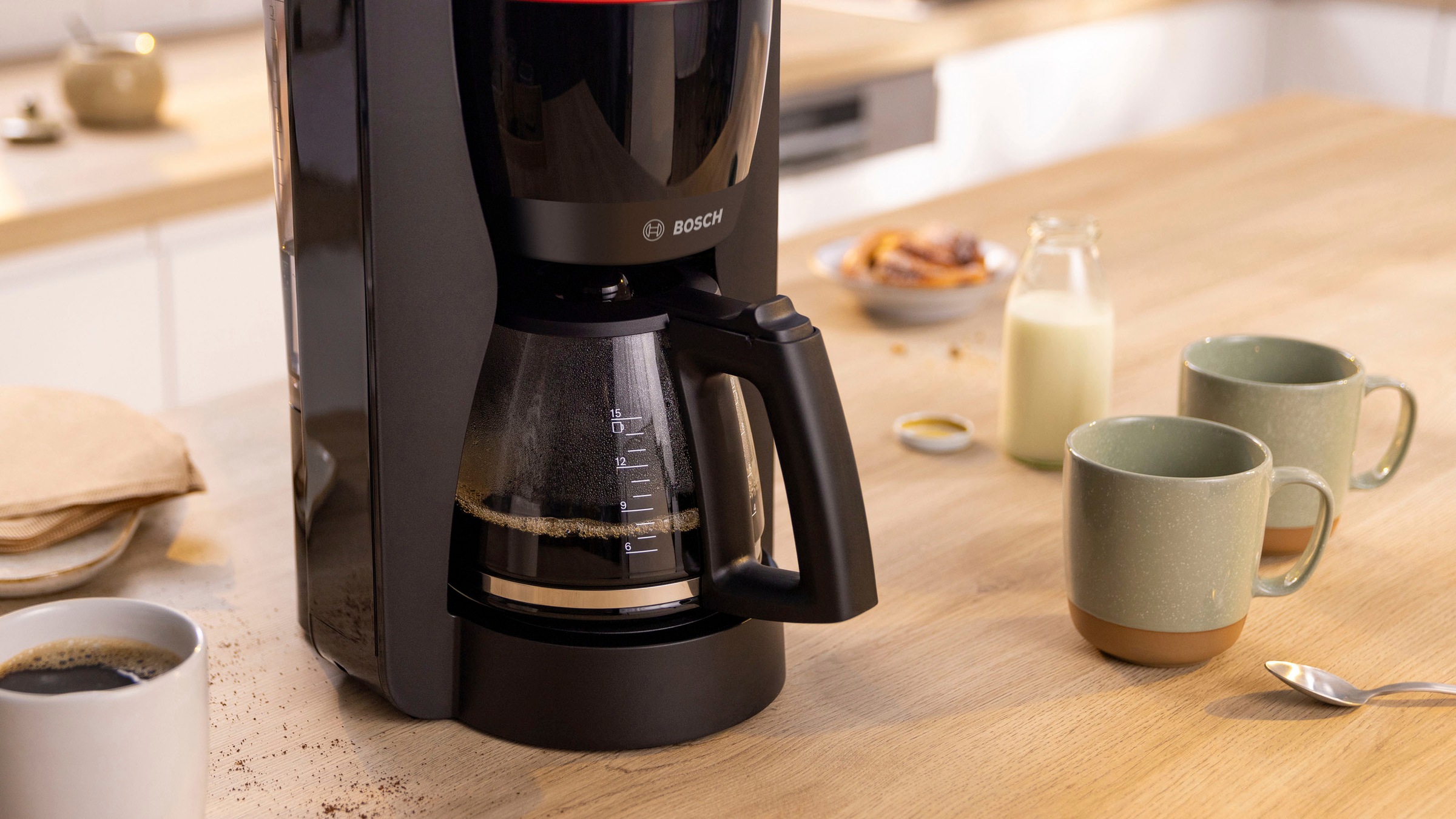 BOSCH Filterkaffeemaschine »MyMoment TKA2M113«, 1,25 l Kaffeekanne, Papierfilter, 1x4, für 10-15 Tassen, Glaskanne, 40min Warmhaltefunktion, 1200 W