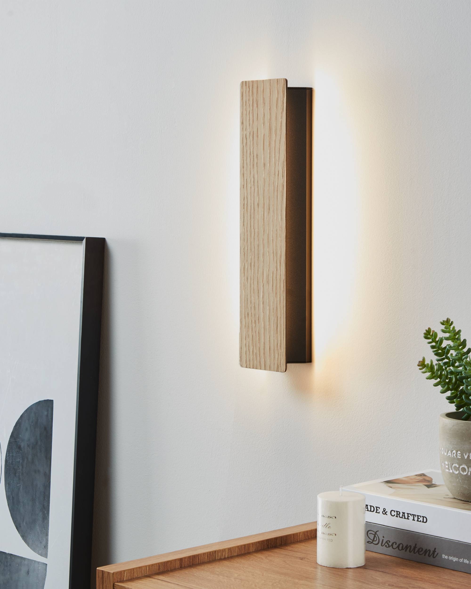 EGLO Wandleuchte »Zubialde Wandlampe, rechteckig, innen, Eiche, Flurlampe, Holz, Metall« LED-Modul 1 Stk. Warmweiß Wand-/Deckenleuchte - L36 x H8 x AL5 cm - schwarz, braun - 12W inkl.