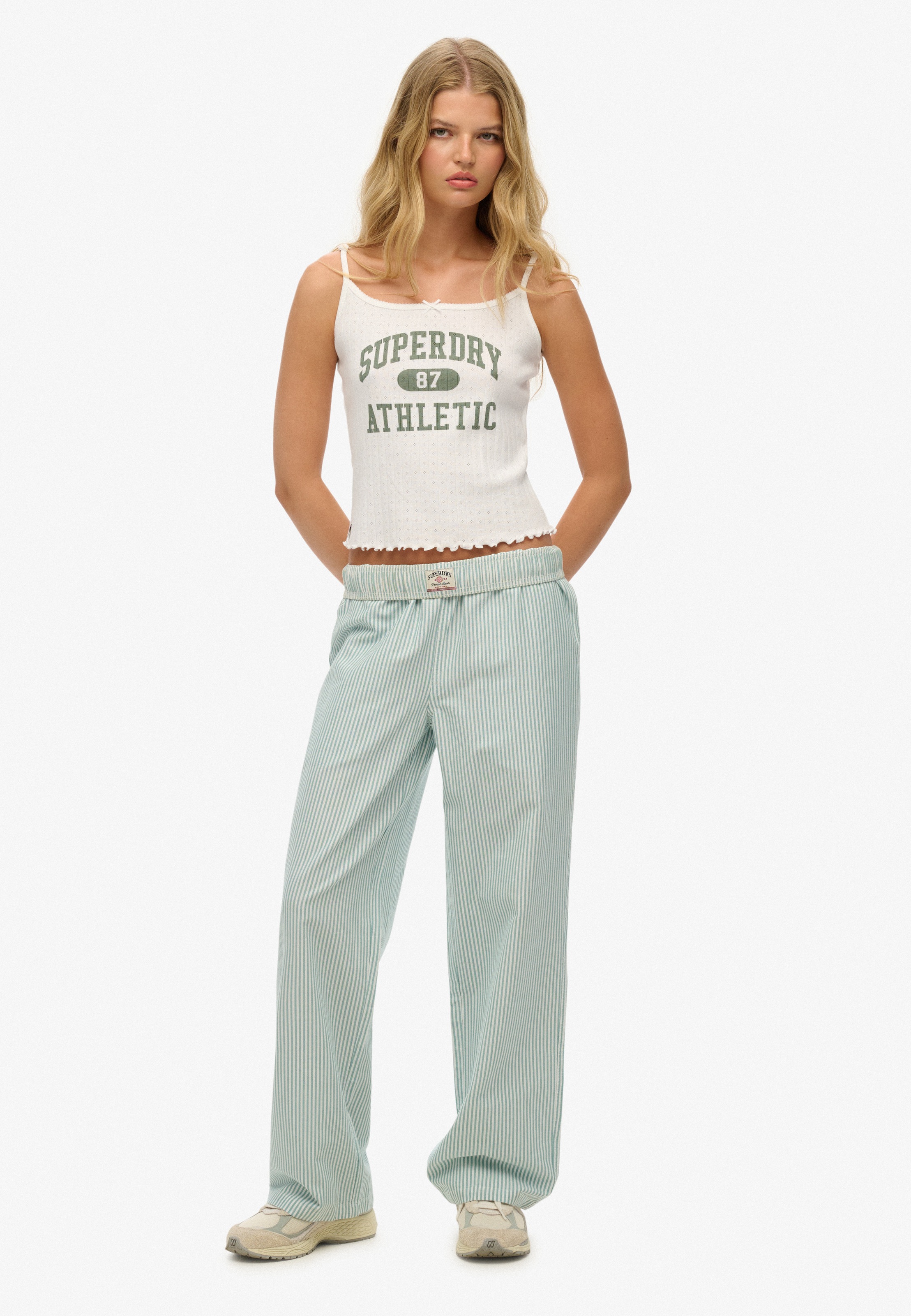 Superdry Cargohose »COTTON STRIPE ELASTIC TROUSER«  aus Baumwolle und Jersey, Relaxed Fit, gestreifte Optik