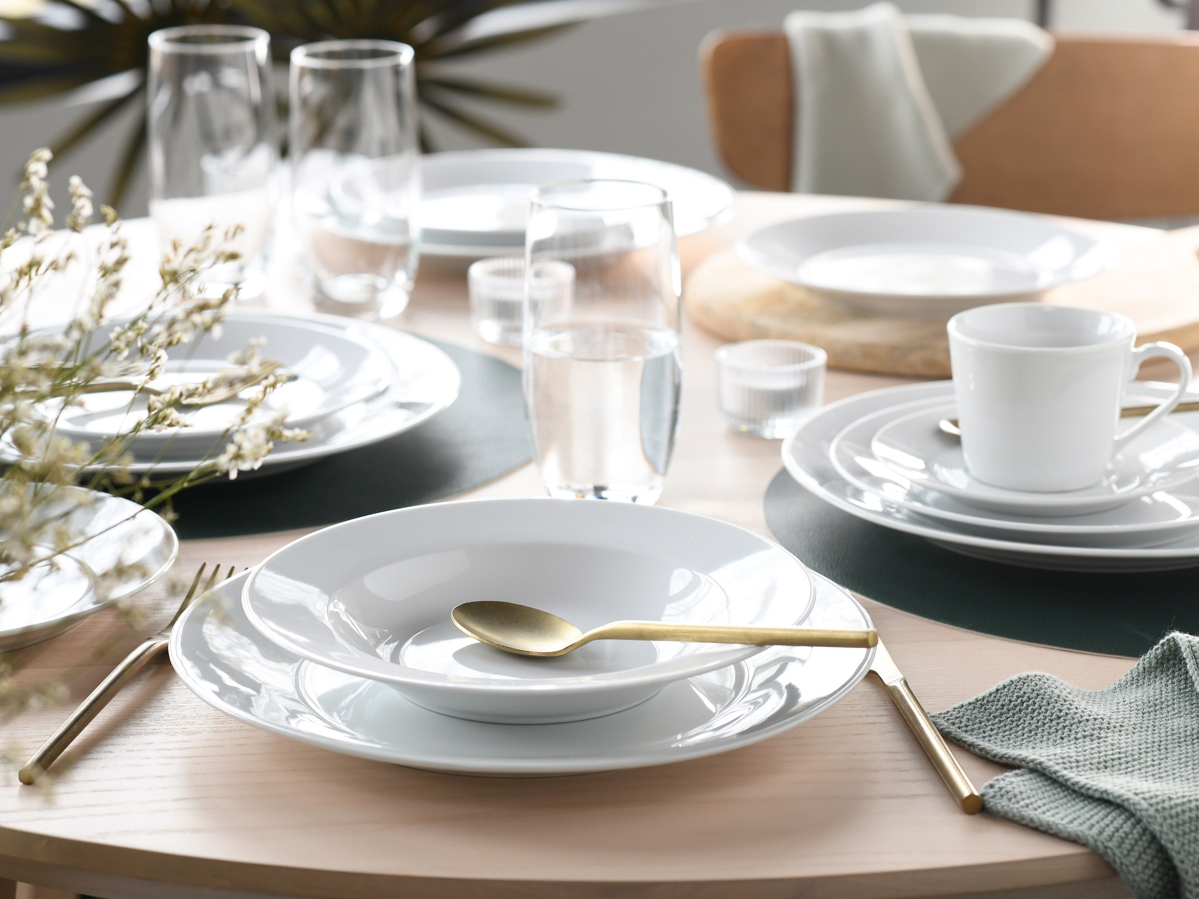 CreaTable Kombiservice »BASE Weiß, Service 42-tlg.« Klassisch, Zeitlos, Der Alleskönner