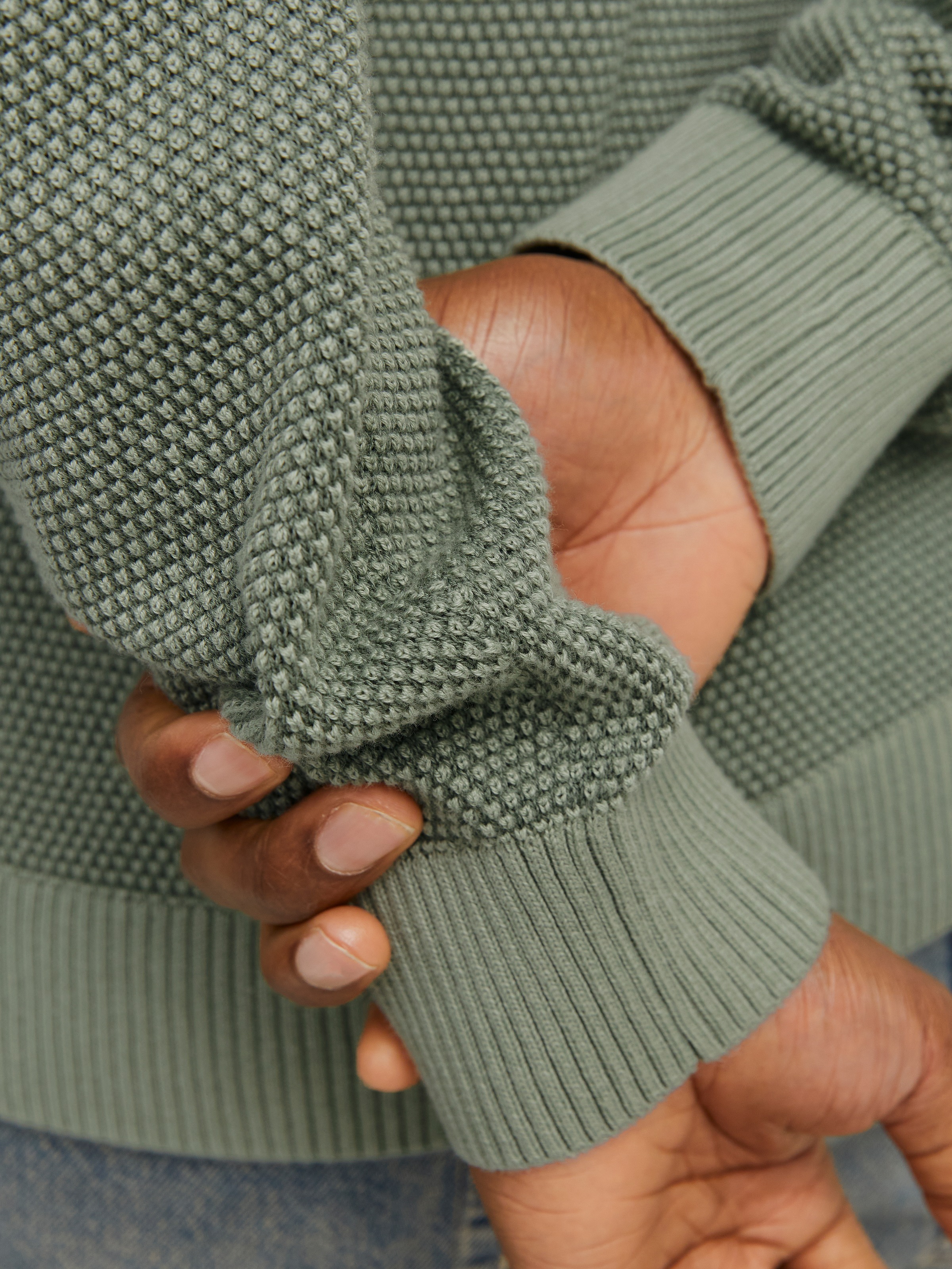 Jack & Jones Rundhalspullover »JJEGLOBE KNIT CREW NECK NOOS«, in Strick Optik