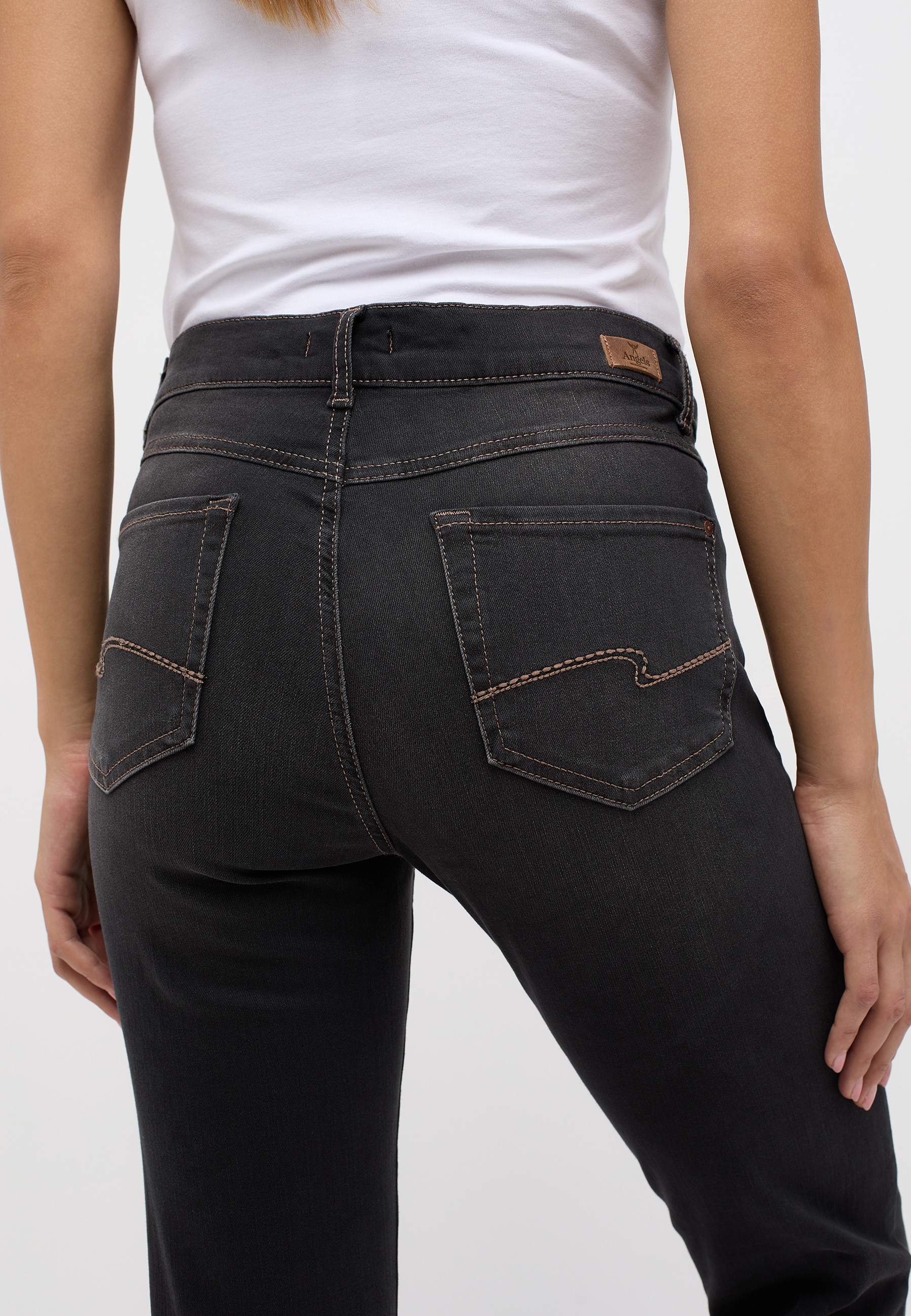 ANGELS Skinny-fit-Jeans »SKINNY«, mit Kontrastnähten an den Taschen