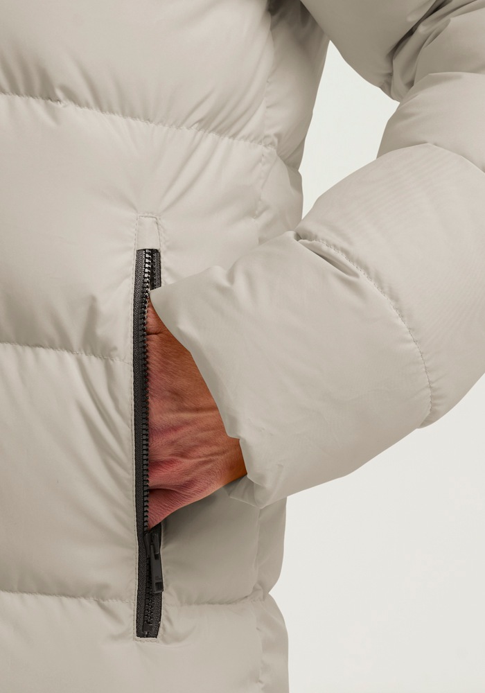 Jack Wolfskin Daunenmantel »FROZEN PALACE COAT W RDS«