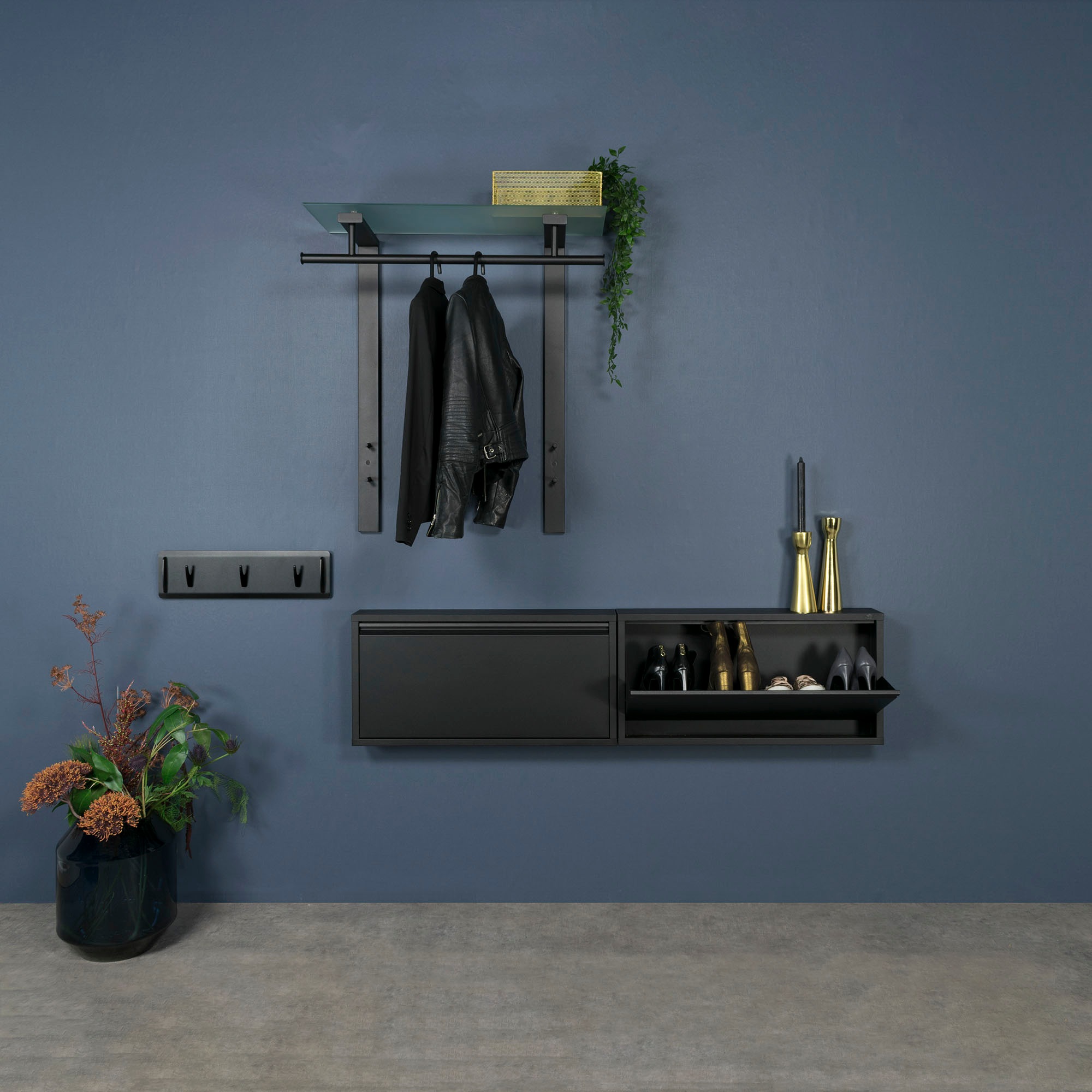 Spinder Design Garderobenleiste »DUTCH«, (1 St.), Moderne Wandgarderobe aus Stahl und Glas