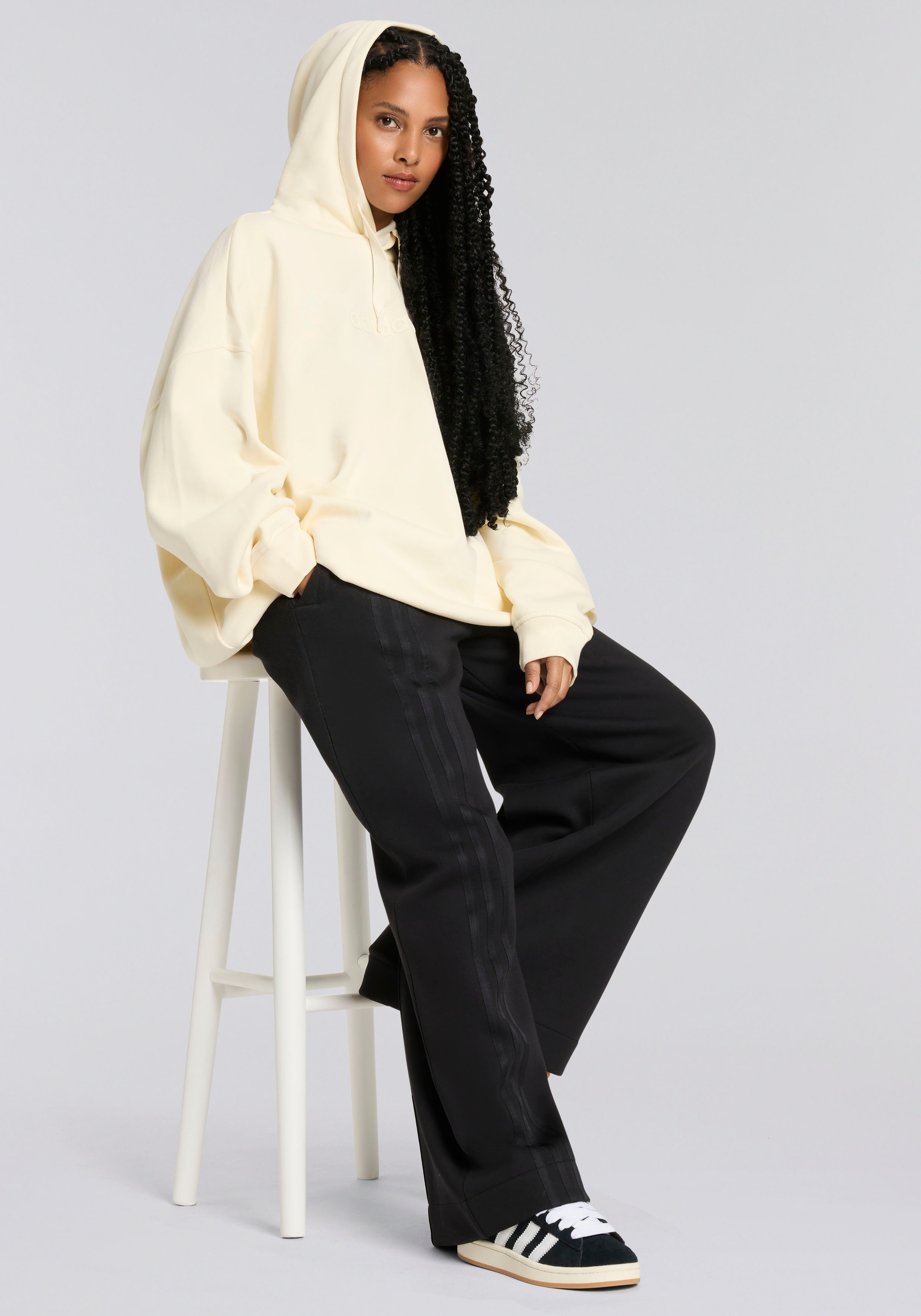 adidas Originals Kapuzensweatshirt »ESSENTIALS LINEAR OVERSIZED HOODIE«, Oversize Passform
