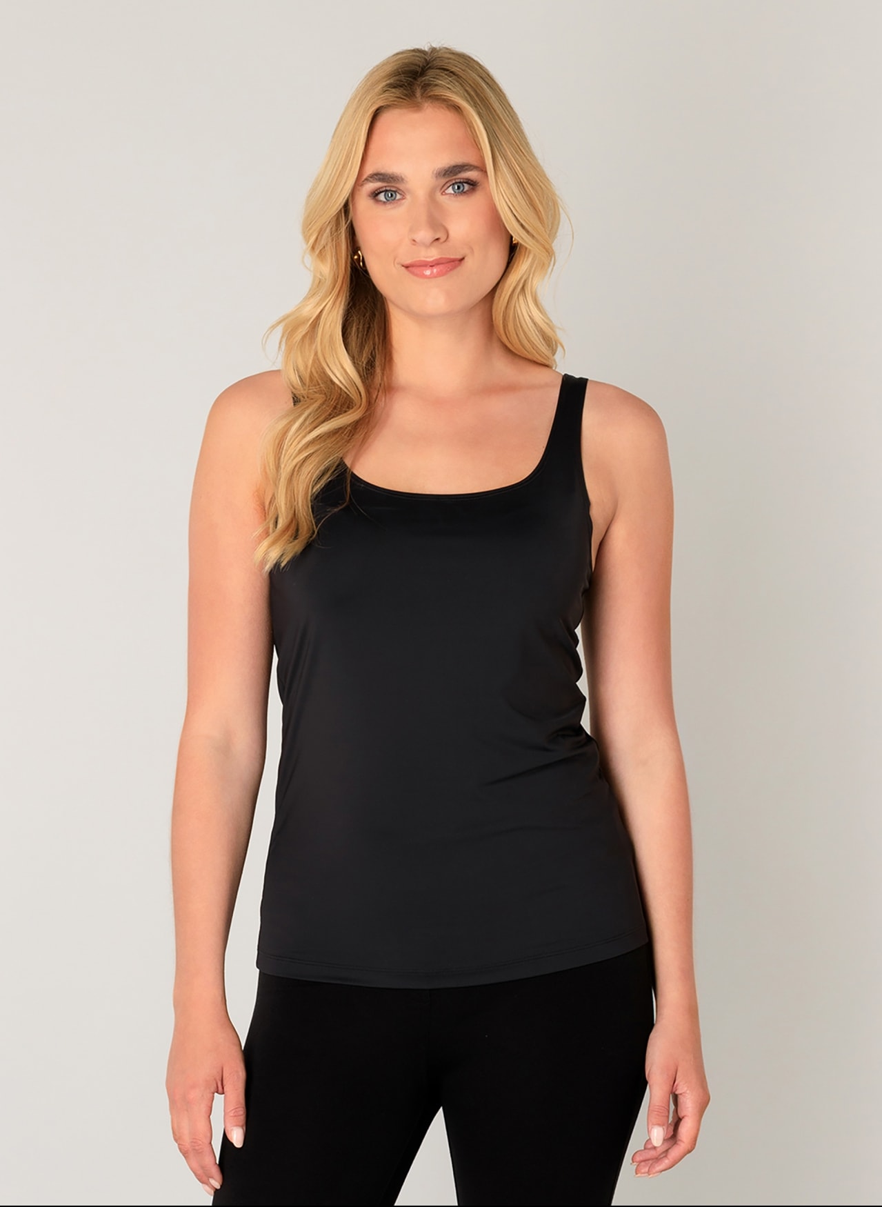 Base Level Trägertop in Basic-Optik