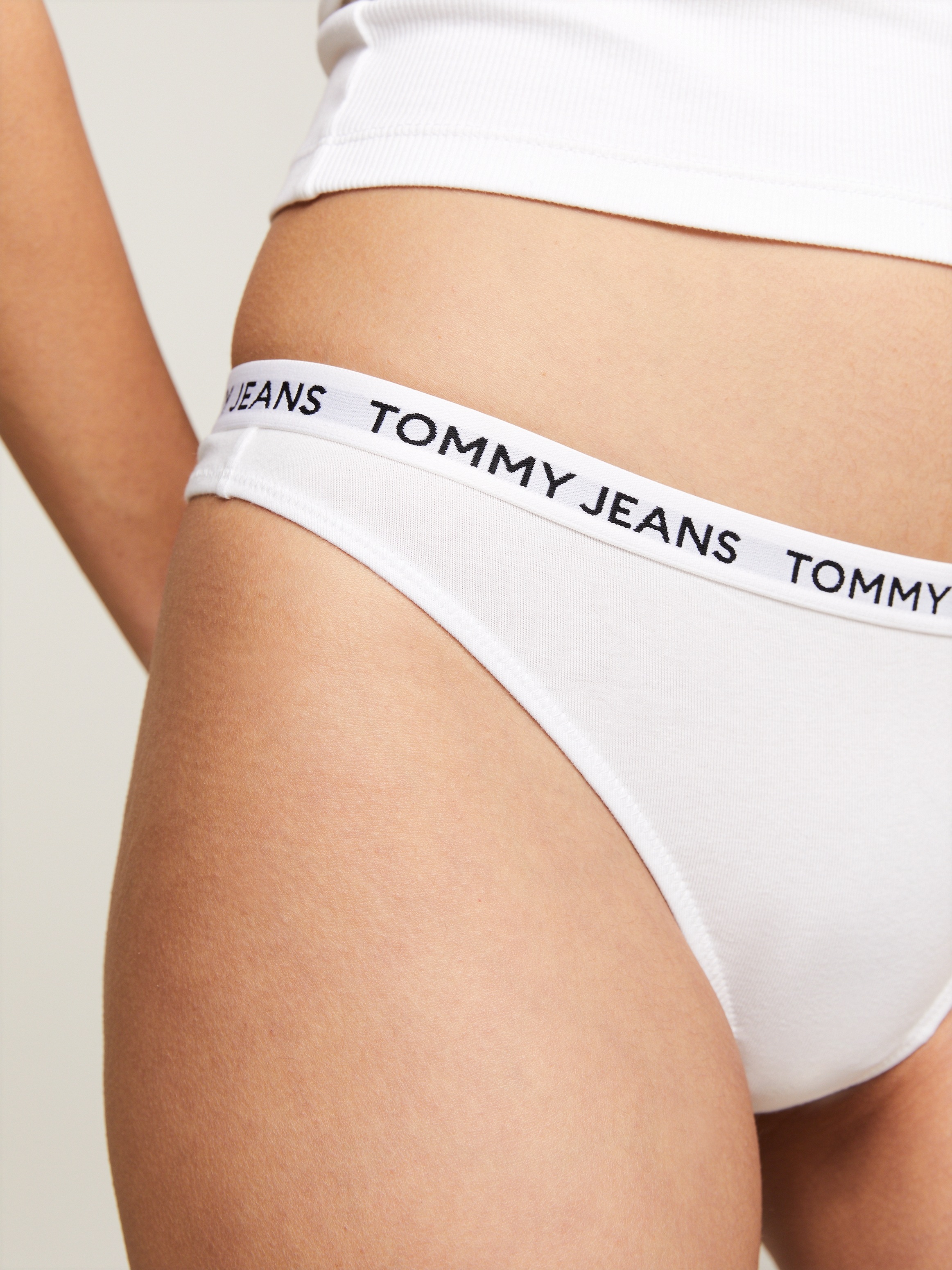Tommy Hilfiger Underwear Slip »3P CLASSIC THONG (EXT SIZES)«, (Packung, 3 St., 3er), mit Tommy Jeans Logo-Elastikbund