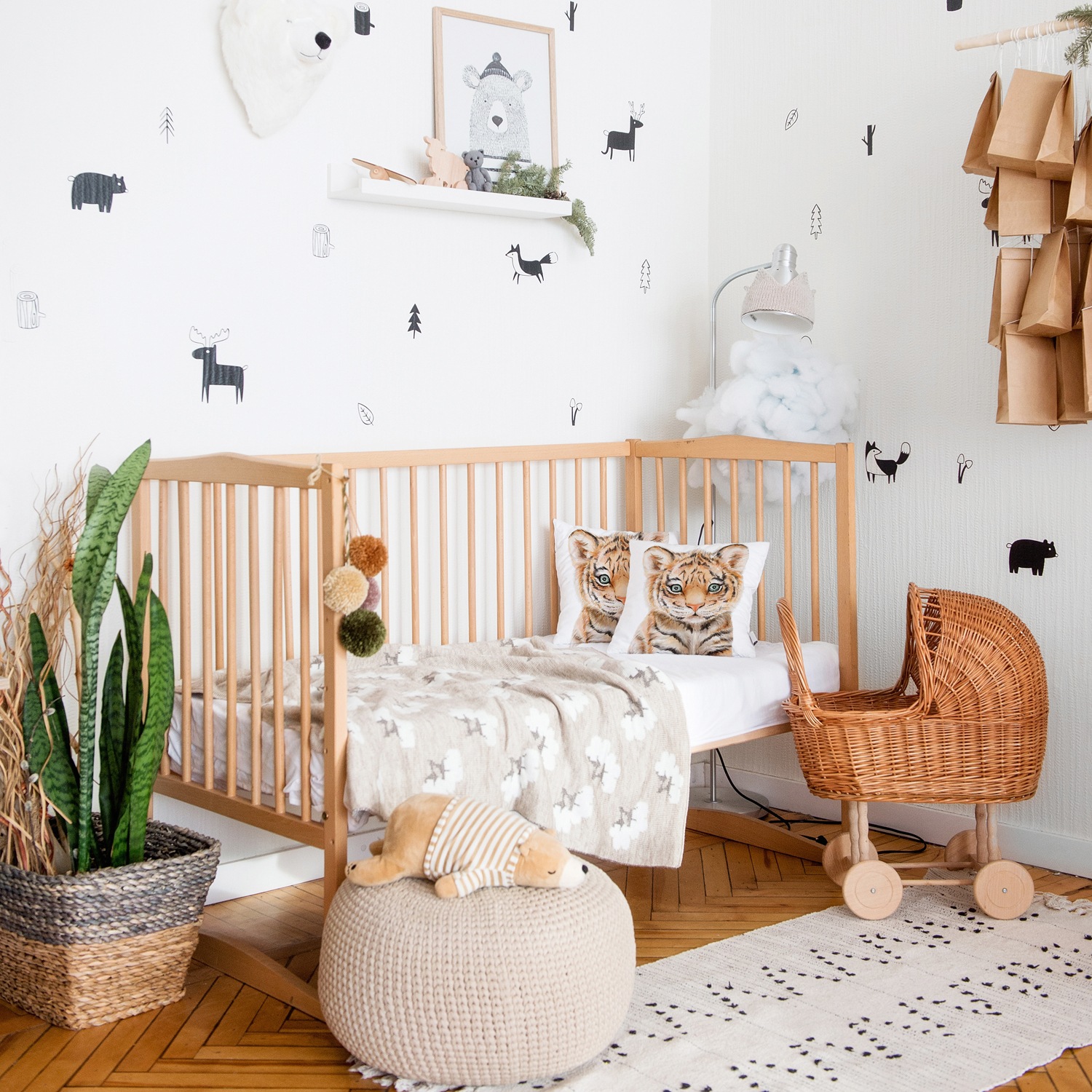 queence Dekokissen »Tigerbaby«, Kissenhülle mit HD Premium Druck, geruchsneutral, 40x40cm