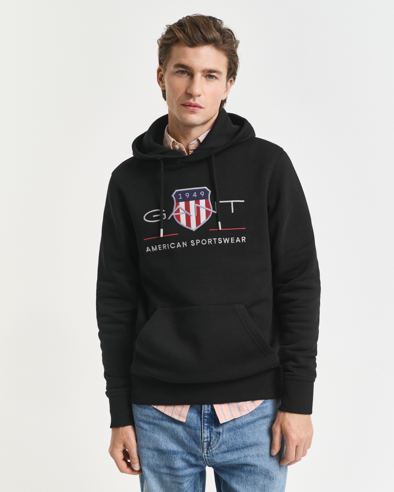 Gant Hoodie »REG ARCHIVE SHIELD HOODIE«, mit modischer Logostickerei auf der Brust
