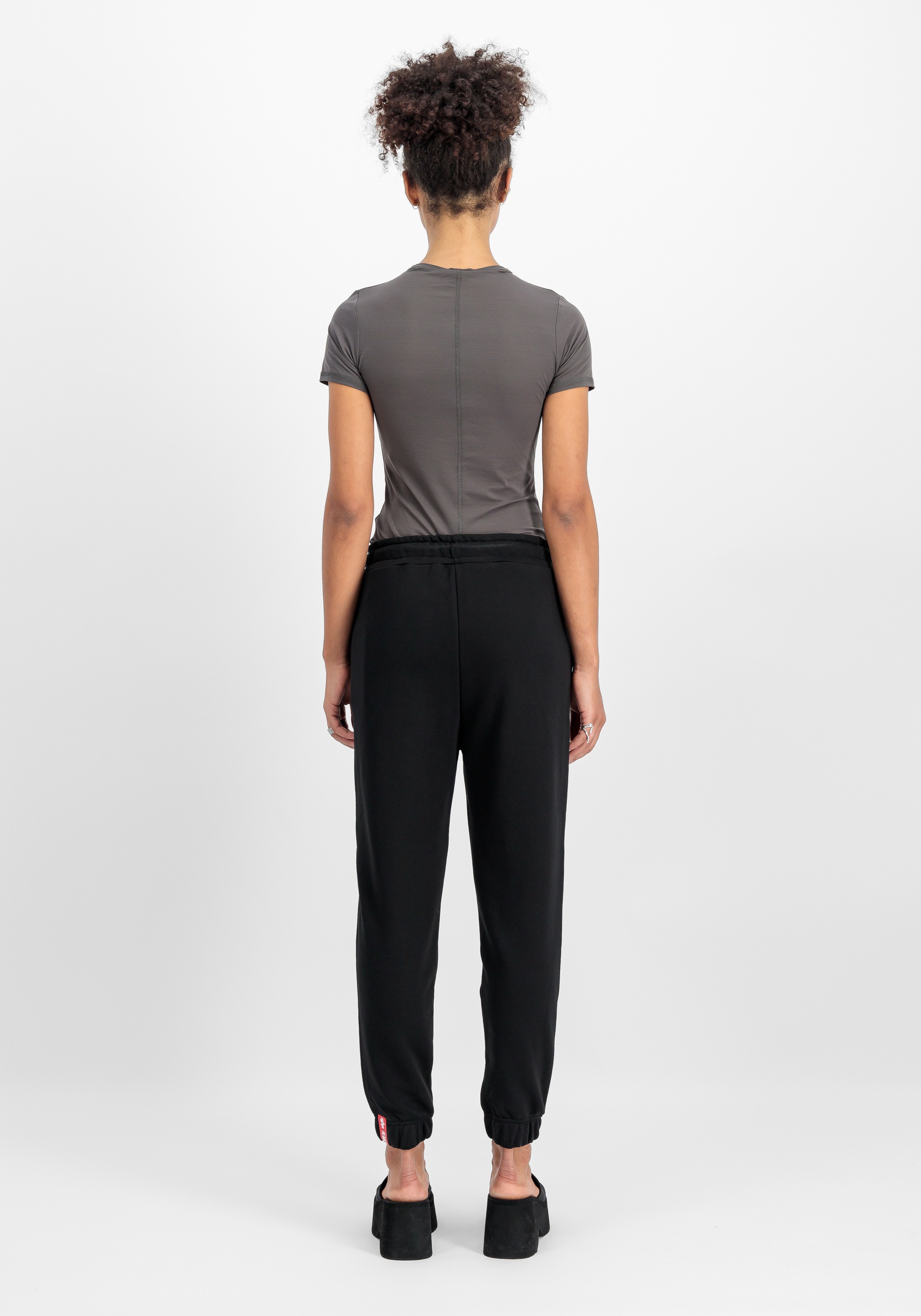 Alpha Industries Jogginghose »Alpha Industries Women - Jogger Basic Jogger SL W«