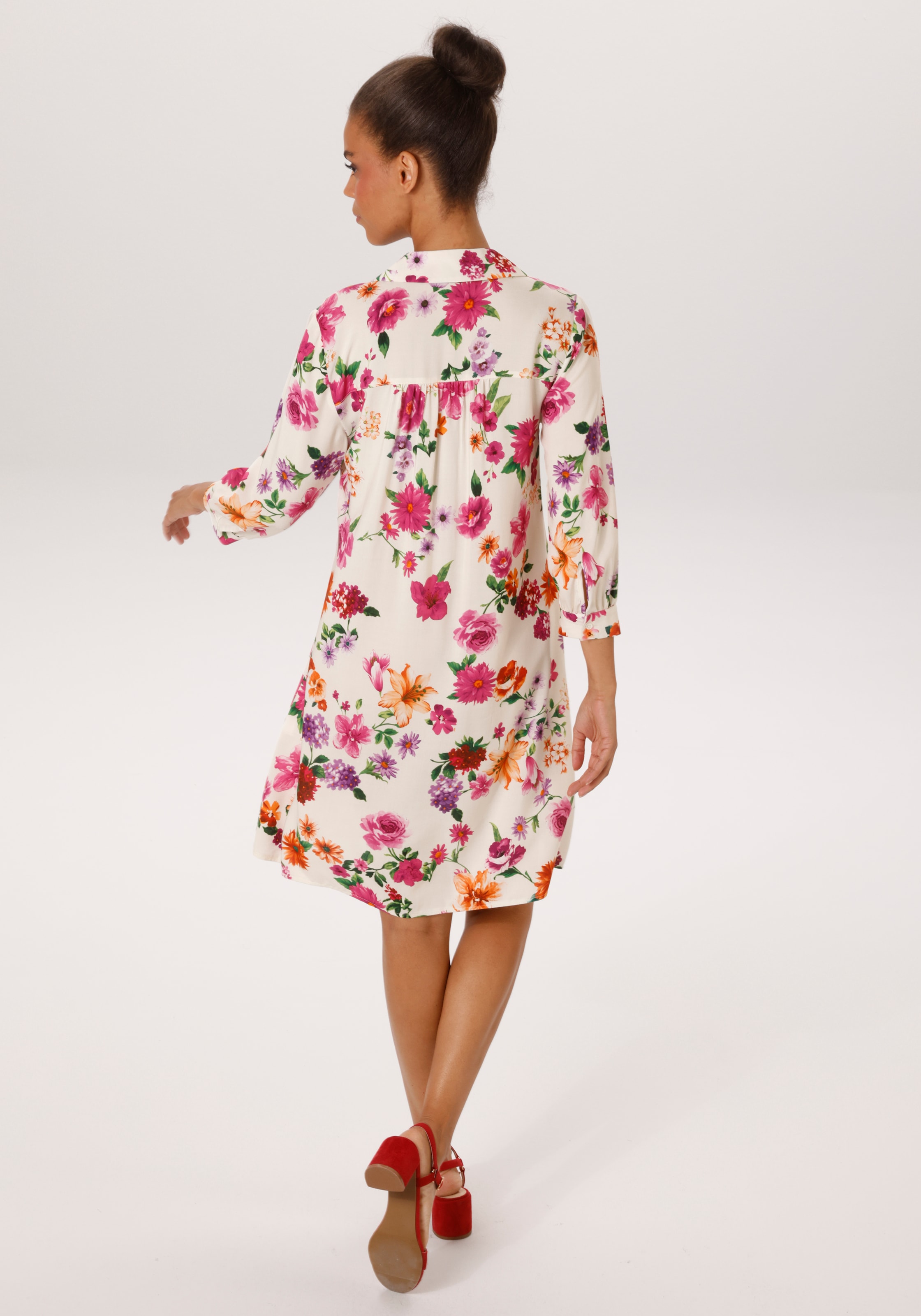 Aniston CASUAL Hemdblusenkleid mit romantischen Blumendruck - jedes Teil ein Unikat - NEUE KOLLEKTION