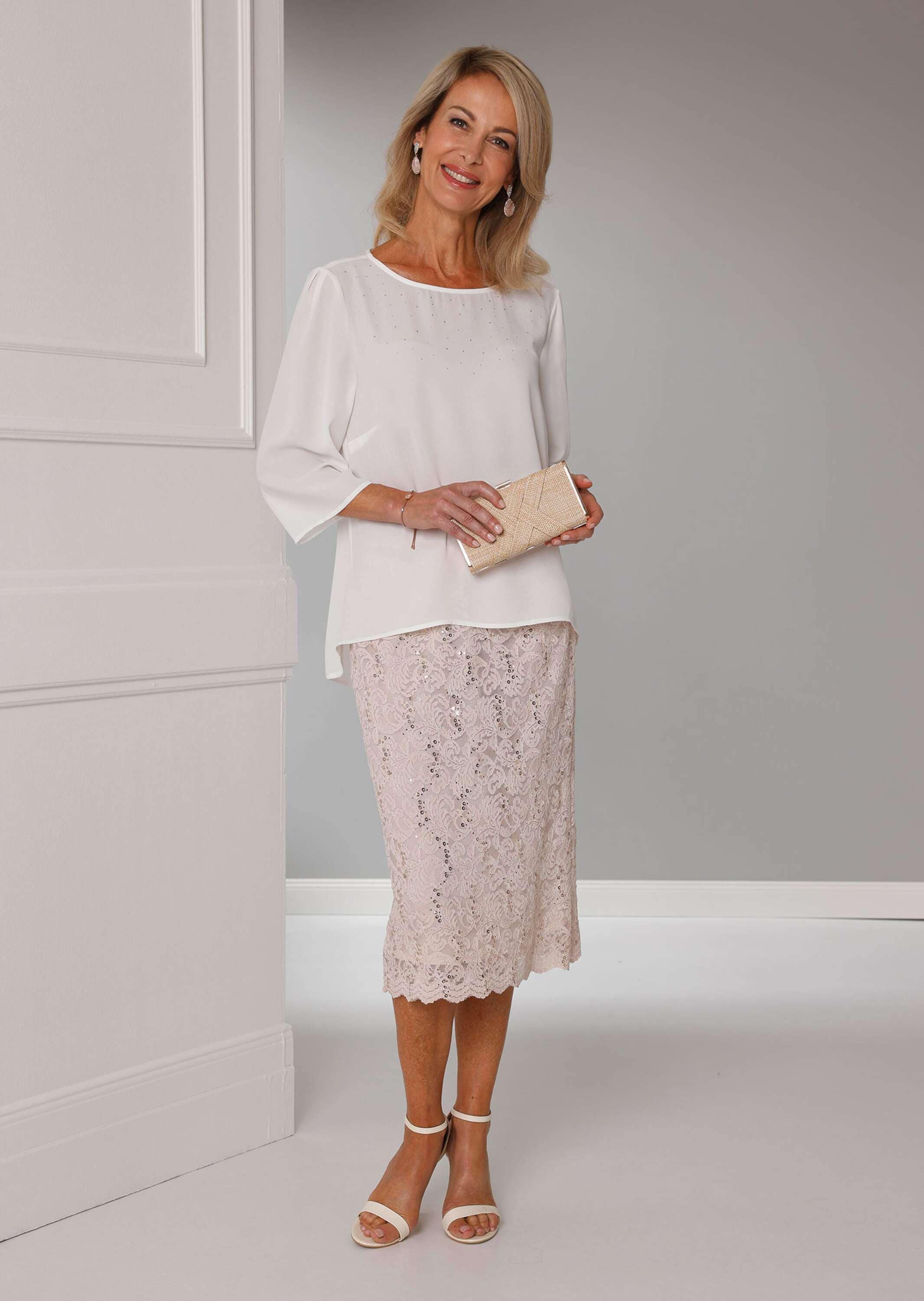 GOLDNER Midirock »Kurzgröße Schicker Rock aus elastischer Spitze«