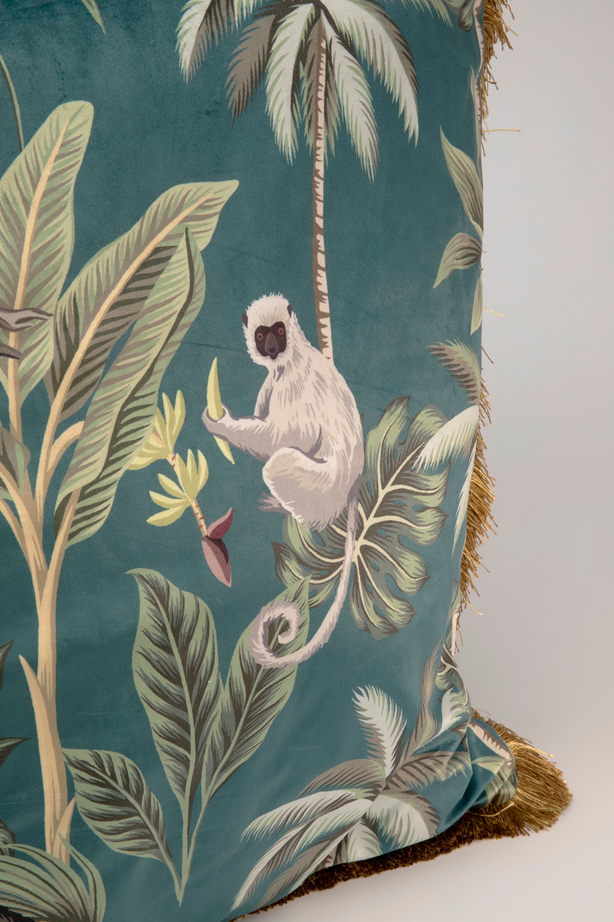 Kare Design Dekokissen »Jungle Fever, Kissenhülle mit Füllung, 55x55 cm« stützt Kopf und Nacken angenehm und sorgt für erholsamen Schlaf
