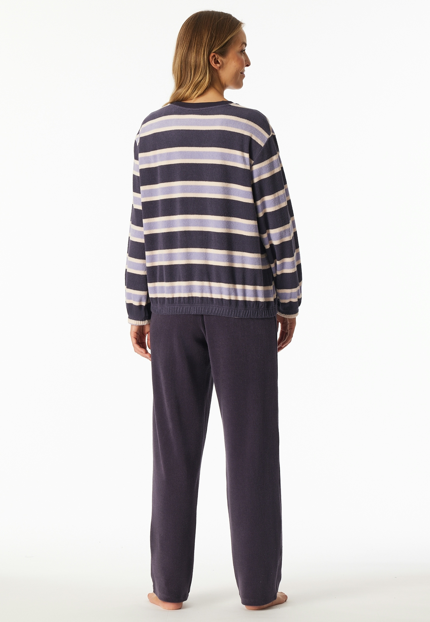 Schiesser Schlafanzug »Casual Essentials« Rundhalsausschnitt, wärmende Frottee-Qualität, langärmelig