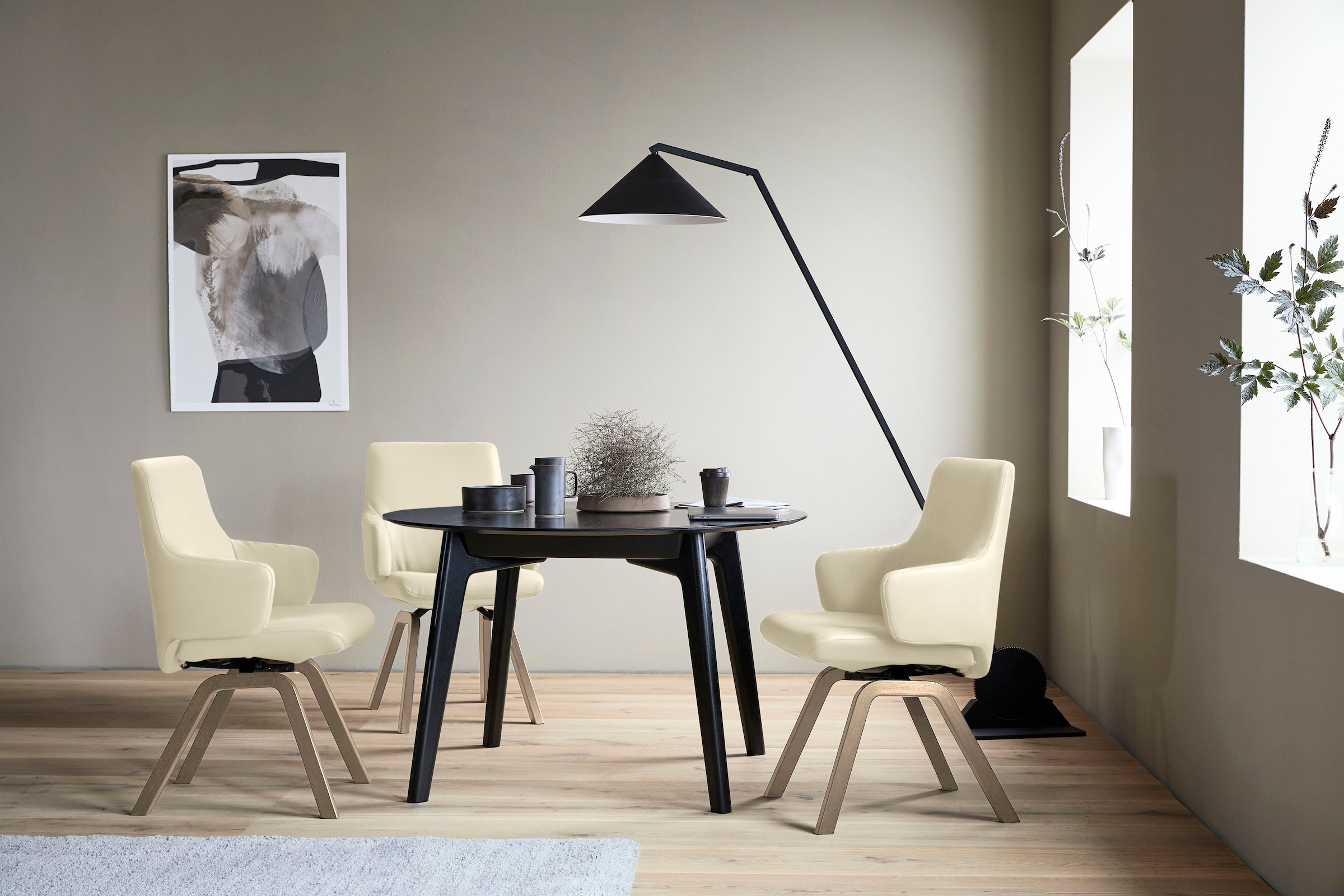 Stressless® Polsterstuhl »Laurel«, Leder PALOMA, Low Back mit Armlehne, Größe L, mit schräggestellten Beinen in Walnuss