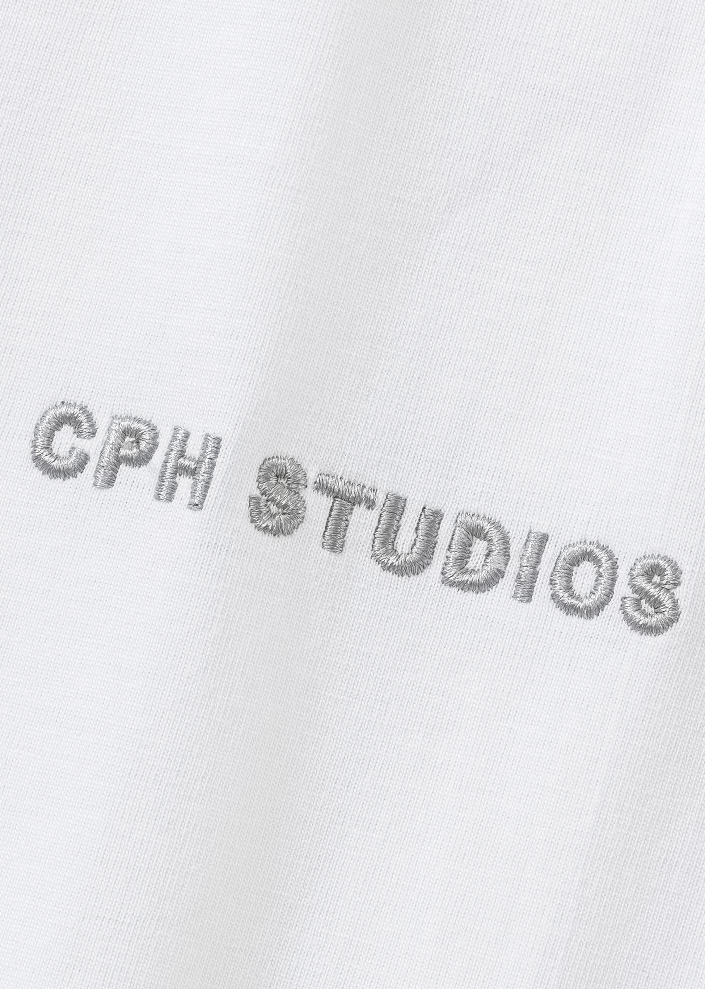 Copenhagen Studios T-Shirt »mit hochwertiger Logostickerei«, Loose-fit, Oversize-Shirt aus heavy Bio-Baumwoll-Qualität