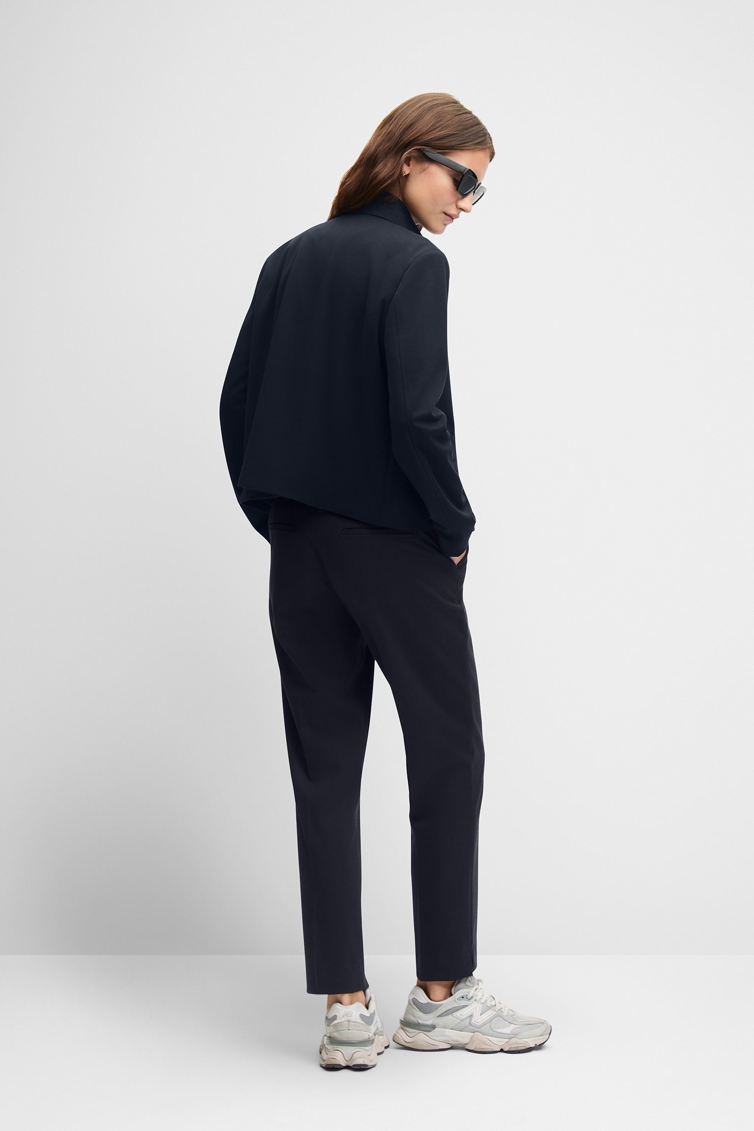 Cinque Kurzblazer »CILOKO« Stehkragen, taillierter Schnitt, elastischer Materialmix