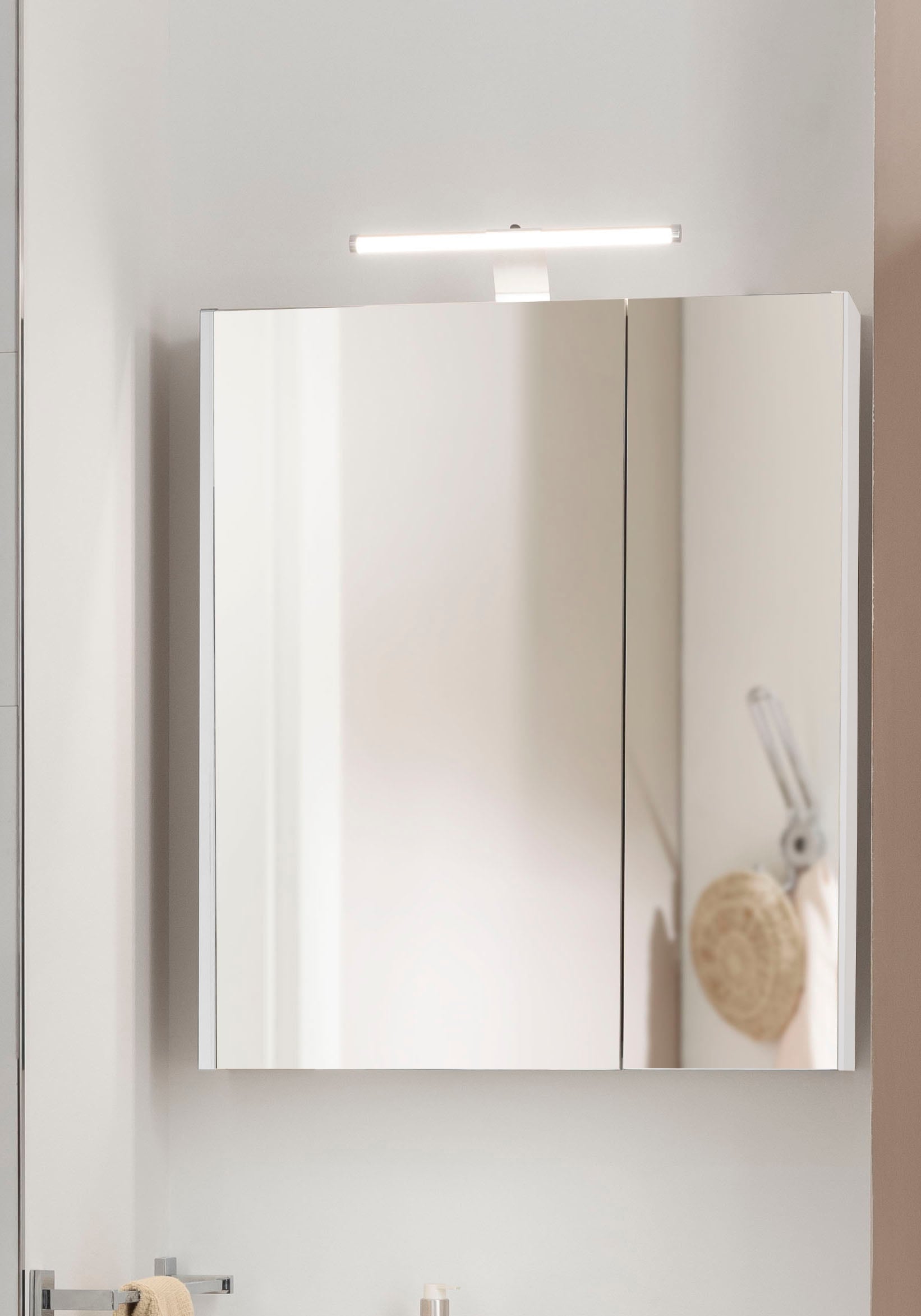Schildmeyer Spiegelschrank »Lagona«, Breite 60 cm, 2-türig, LED-Beleuchtung, Schalter-/Steckdosenbox