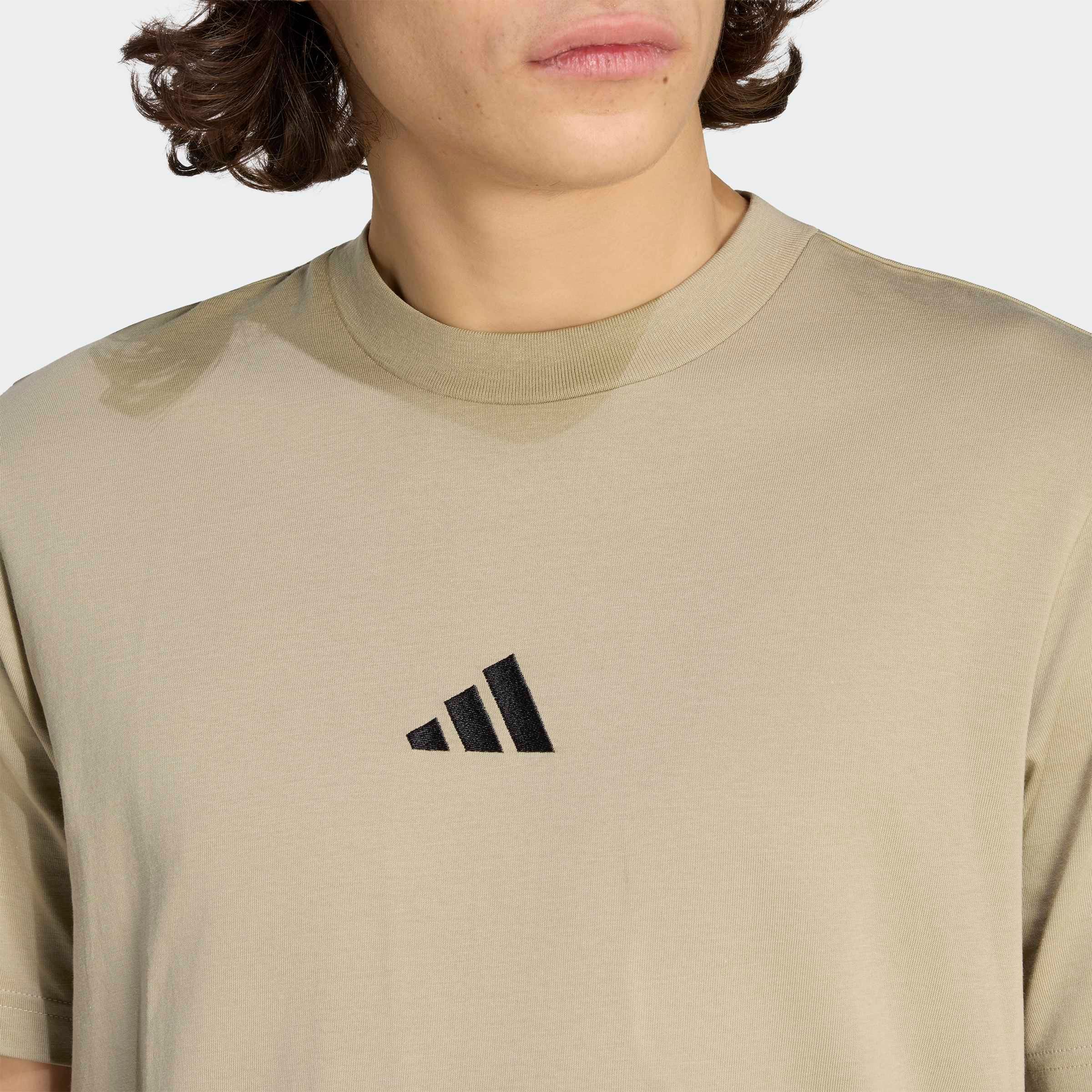 adidas Sportswear T-Shirt »M SL SJ T« sportliches Kurzarmshirt, mit Rundhalsausschnitt