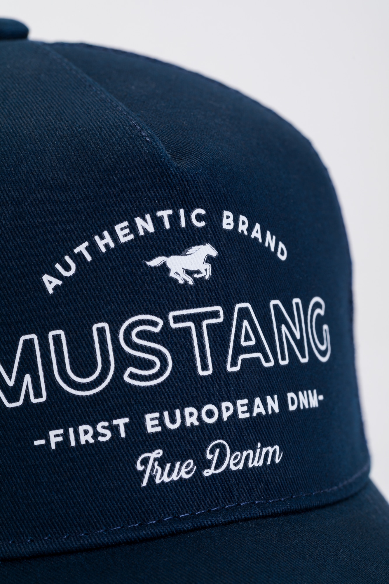 MUSTANG Baseball Cap »"Taylor"« 1 Stk. mit gerundetem Schirm, aus Baumwolle