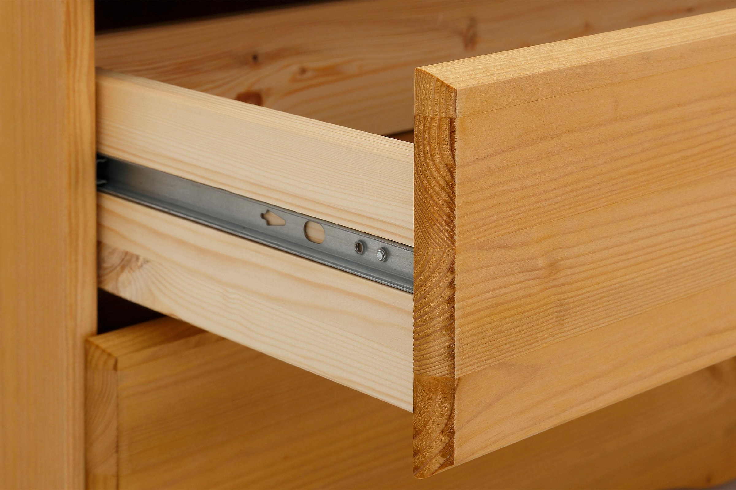 Home affaire Wäscheschrank »Minik« aus schönem massivem Kiefernholz, in unterschiedlichen Farbvarianten