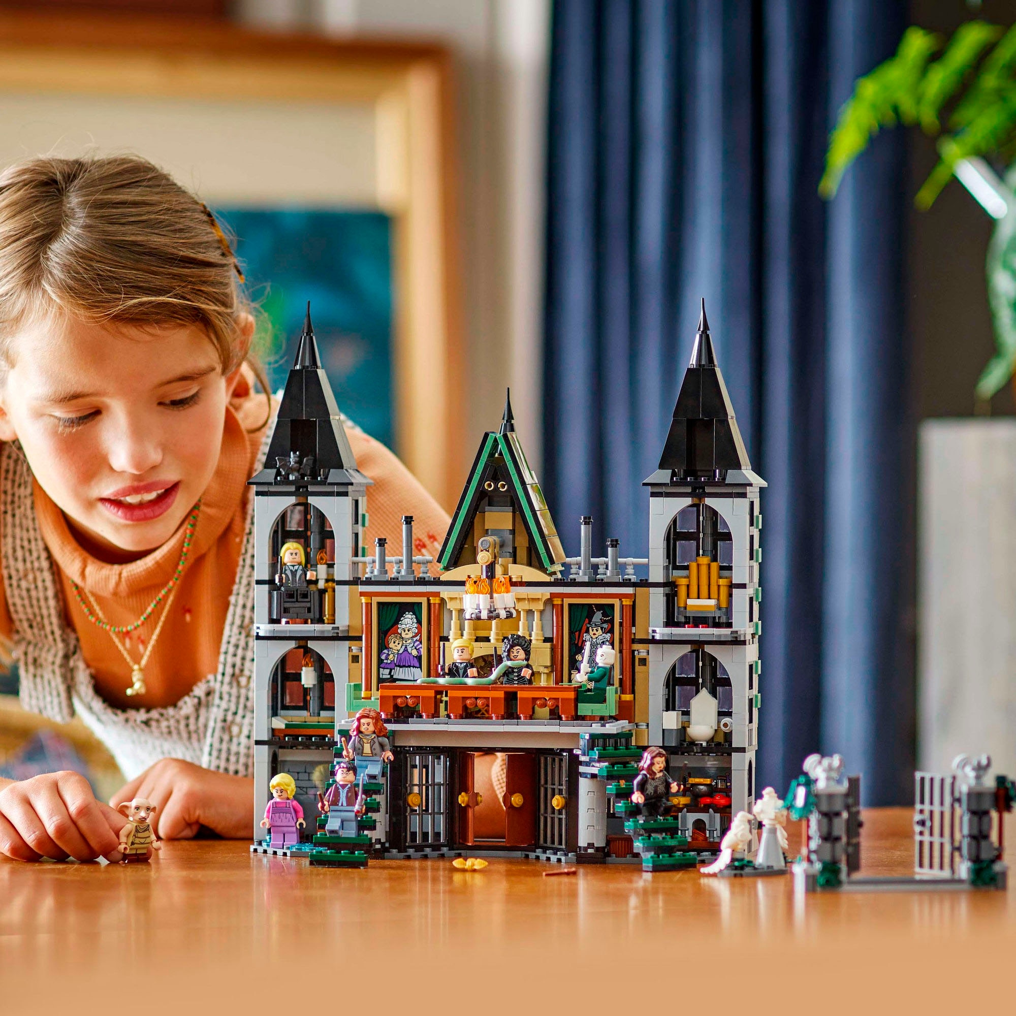 LEGO® Konstruktionsspielsteine »Landsitz der Familie Malfoy (76453), LEGO Harry Potter™«, (1601 St.), Made in Europe