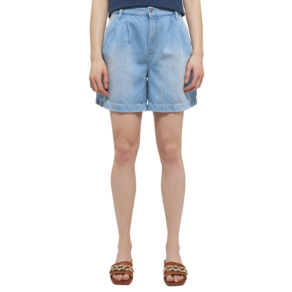 MUSTANG Jeansshorts »Pleated Shorts«
