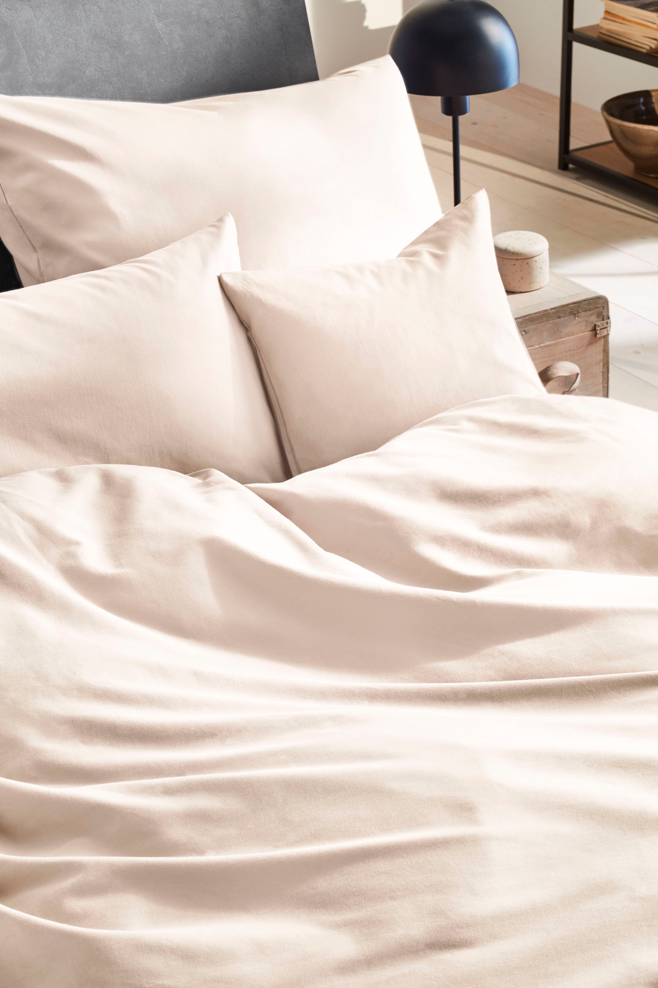 Primera Bettwäsche »Uni Luxus-Satin in Gr. 135x200, 155x220 oder 200x200 cm« 2 Stk. Bettwäsche aus Baumwolle, unifarbene Bettwäsche mit Reißverschluss