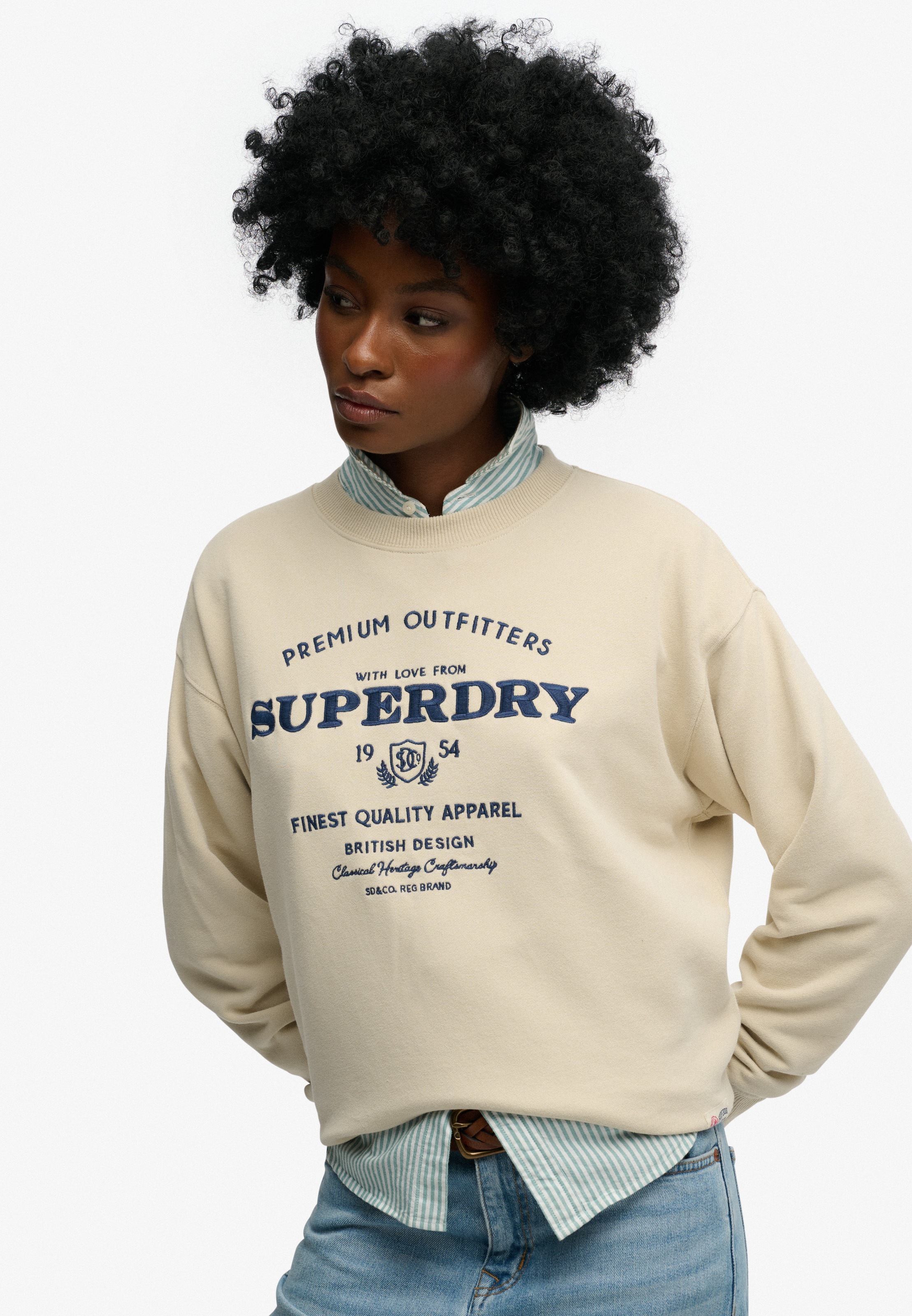 Superdry Sweatshirt »LUXE CASUAL EMB LOOSE CREW«
