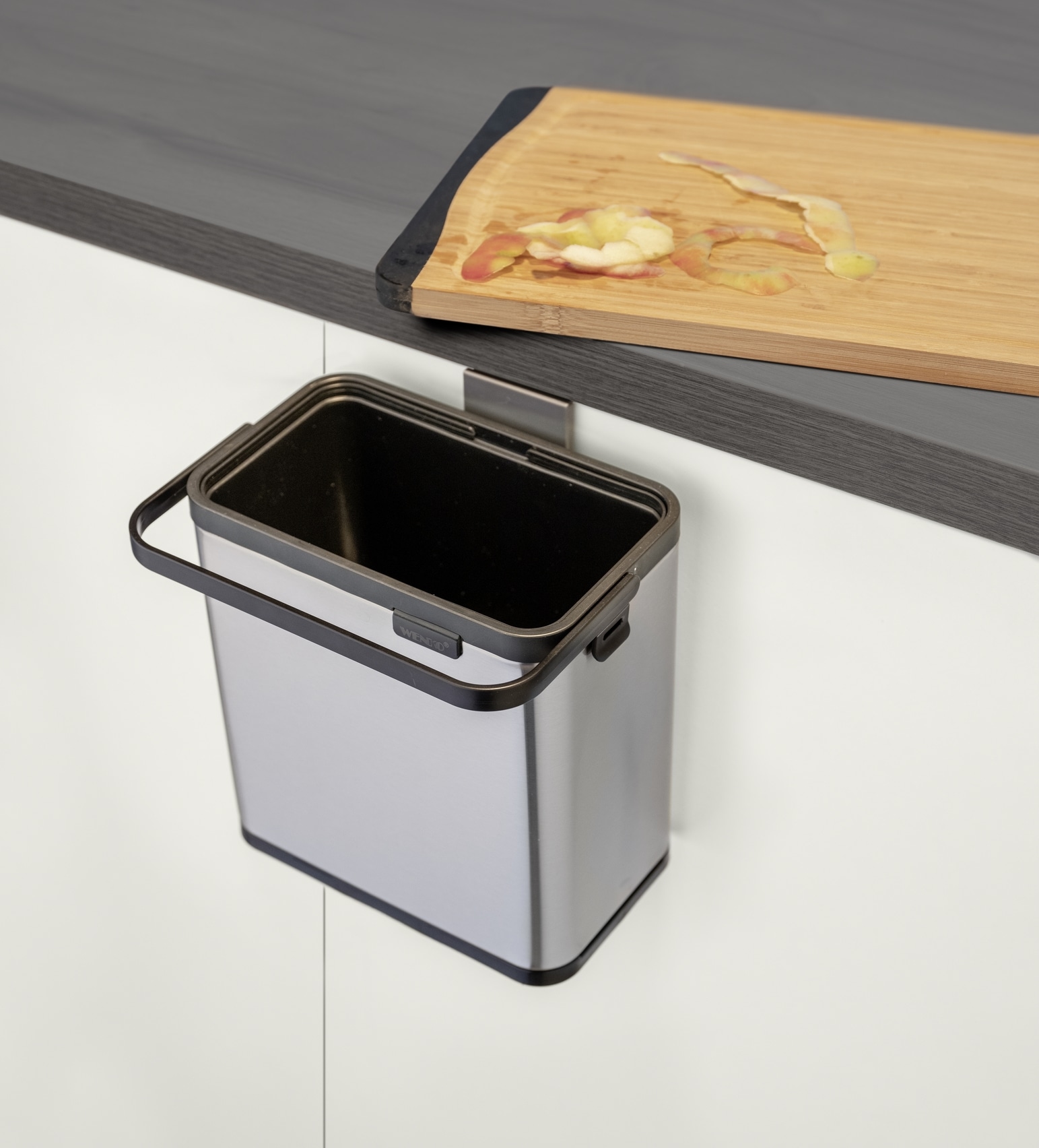 WENKO Mülleimer »Modell Colin« 1 Behälter Abfalleimer mit Griff, Über-Tür-Befestigung ohne Bohren, 3 L