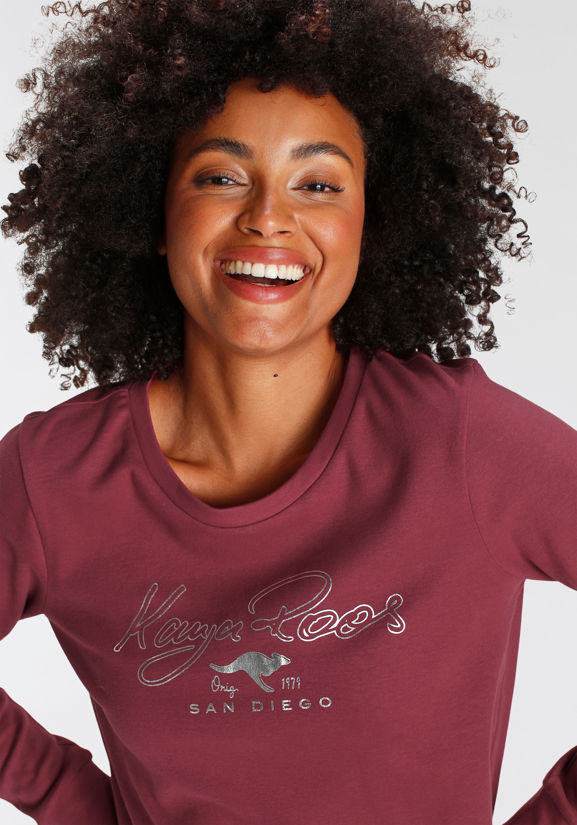 KangaROOS Sweatshirt, Langarm, figurumspielende Passform