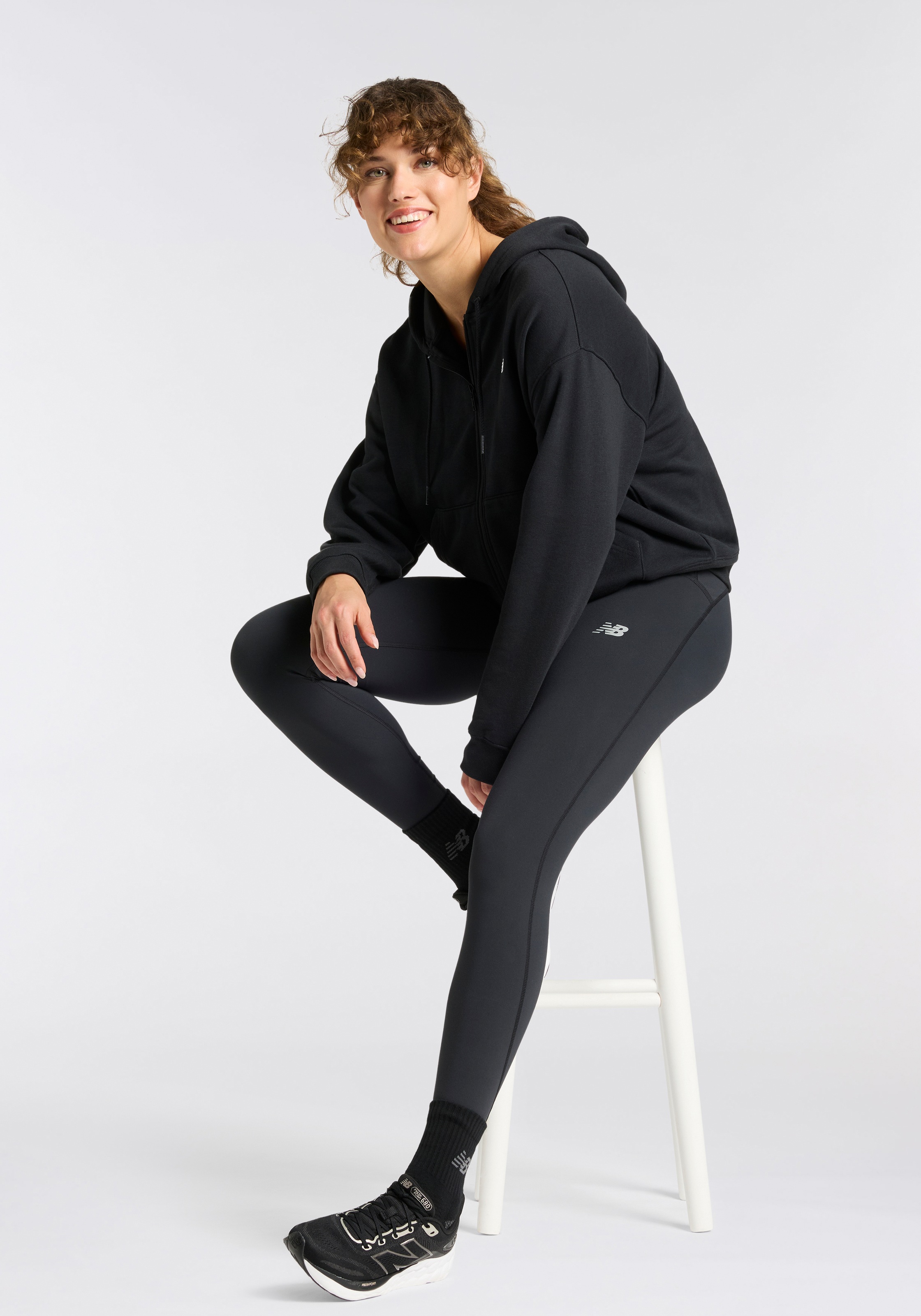 New Balance Sweatjacke »Sport Essentials French Terry Full Zip« mit durchgehendem Reißverschluss, aus Baumwolle und Polyester