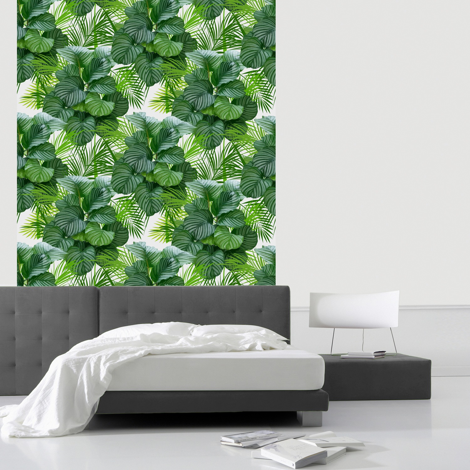 queence Vinyltapete »Tropische Blätter-Grün«, bedruckt-Motiv-botanisch-floral-gemustert-natürlich, 90x250cm, selbstklebend, kinderleichte Anbringung, Sticker