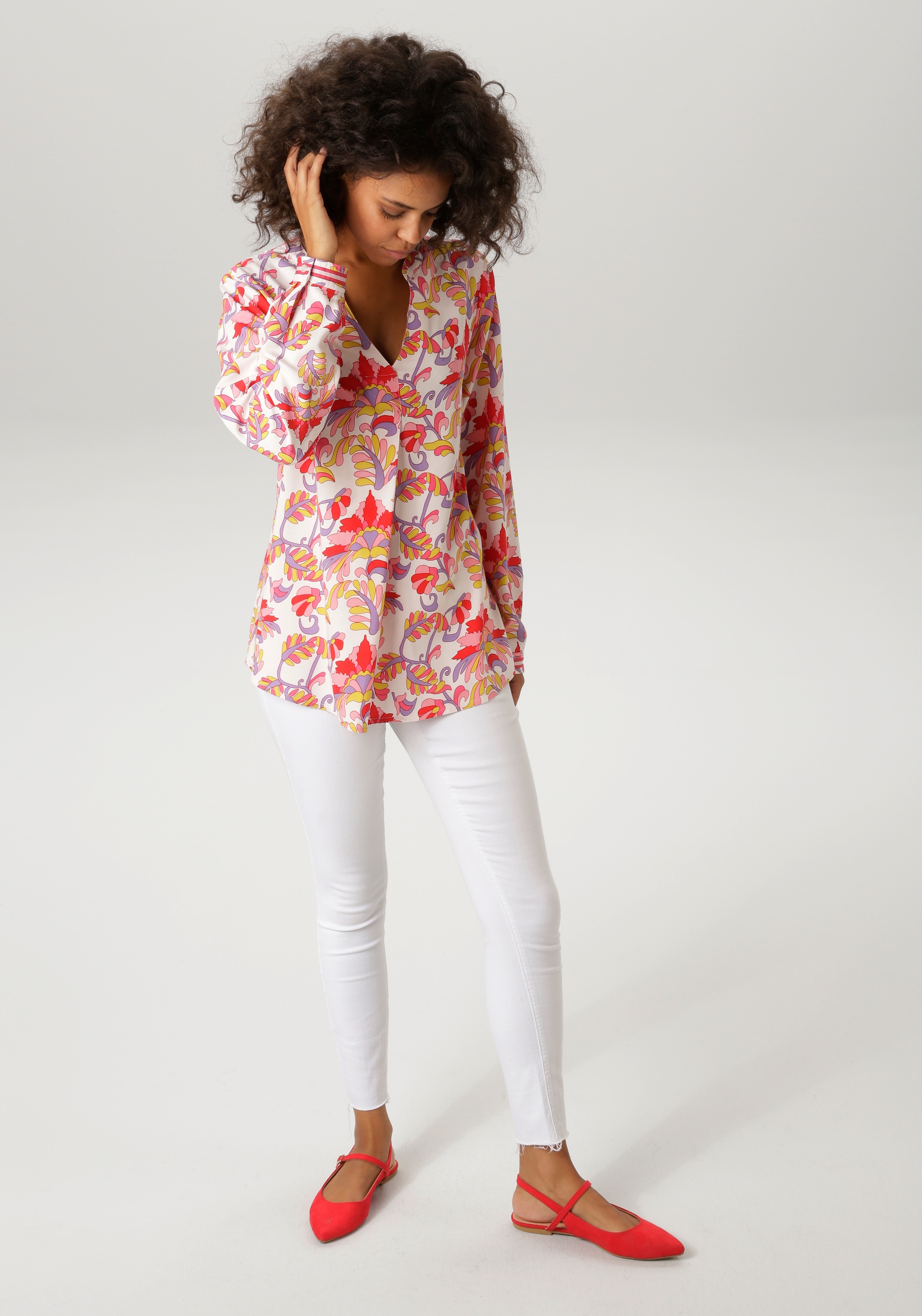 Aniston CASUAL Schlupfbluse mit grafischen Blumendruck - jedes Teil ein Unikat - NEUE KOLLEKTION