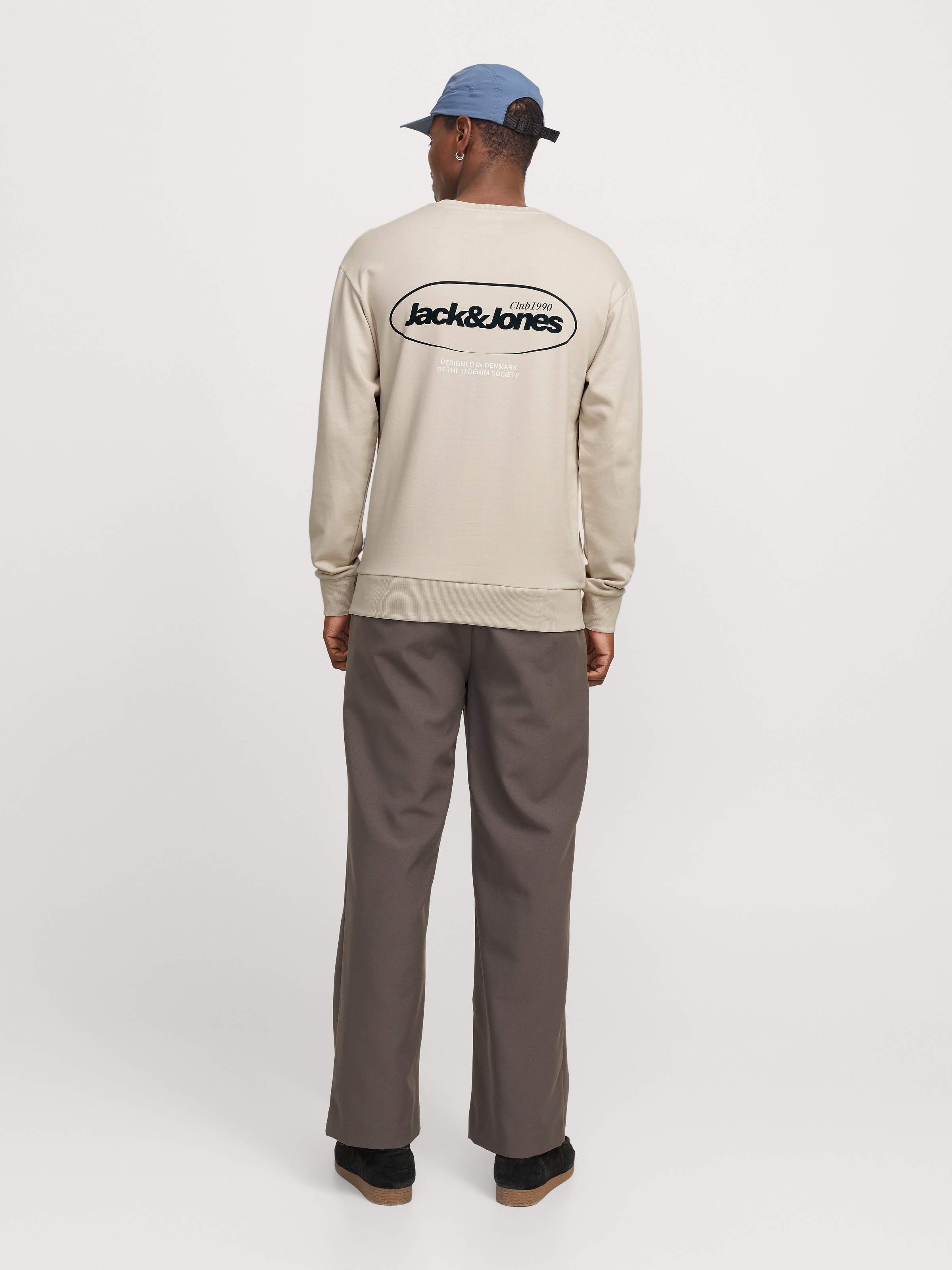Jack & Jones Sweatshirt »JJEBRADLEY GRAPHIC SWEAT CREW NOOS«, mit Front und Back Print