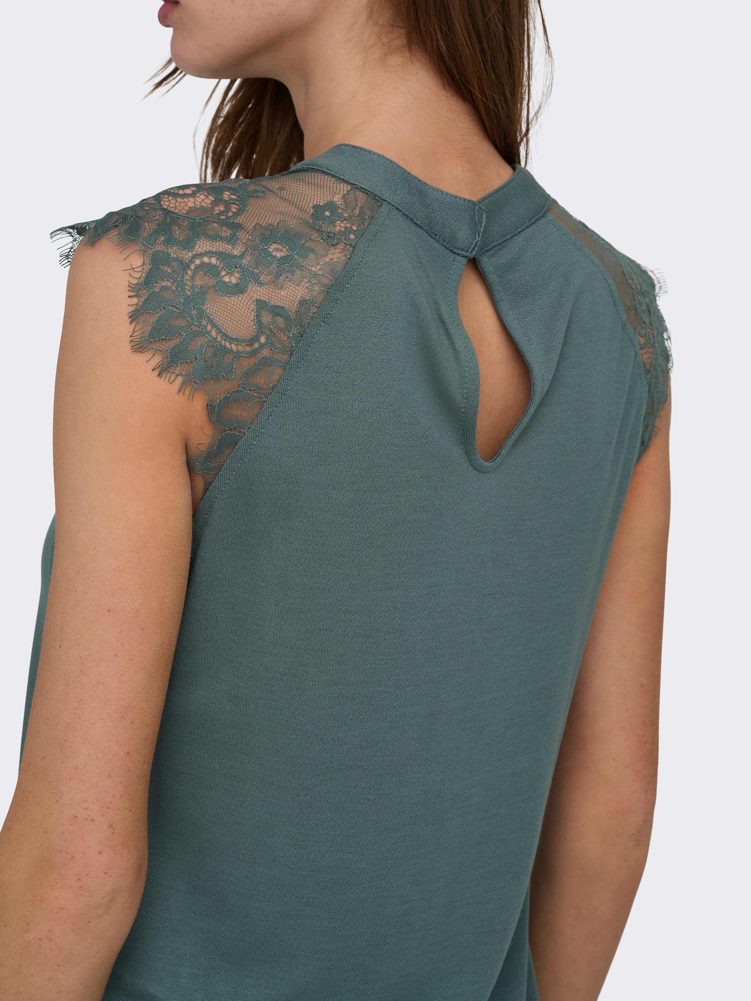 ONLY Kurzarmshirt »ONLNICOLA S/S TOP CS JRS« Viskose, regular fit, Rundhals