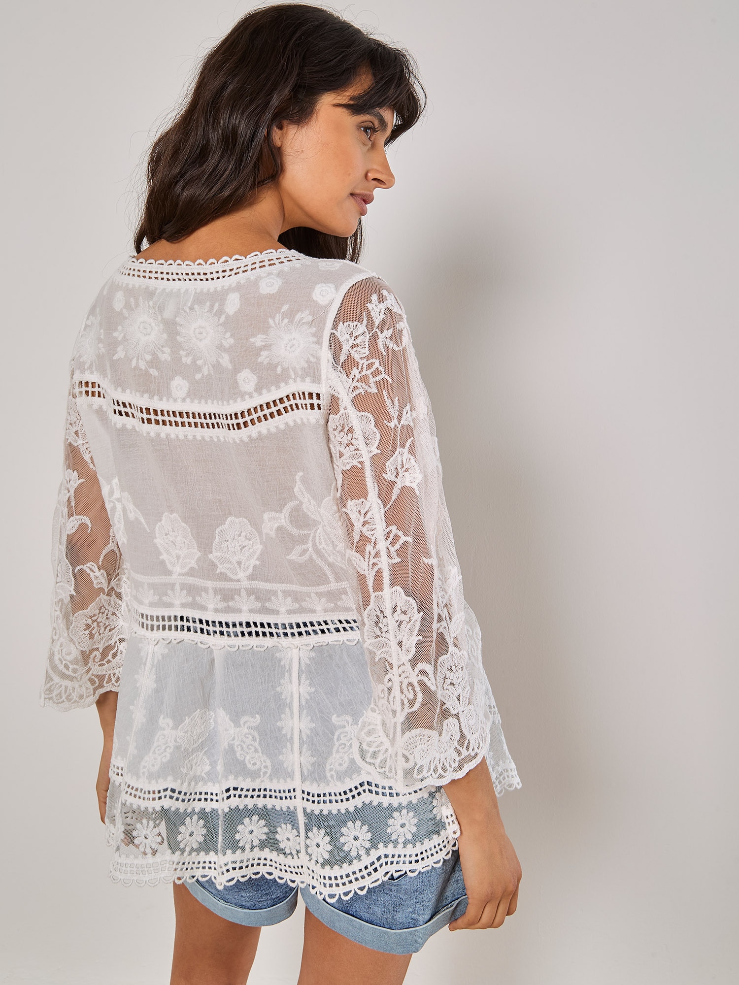 Apricot Blusentop »Besticktes Mesh-Oberteil« in oversized Passform
