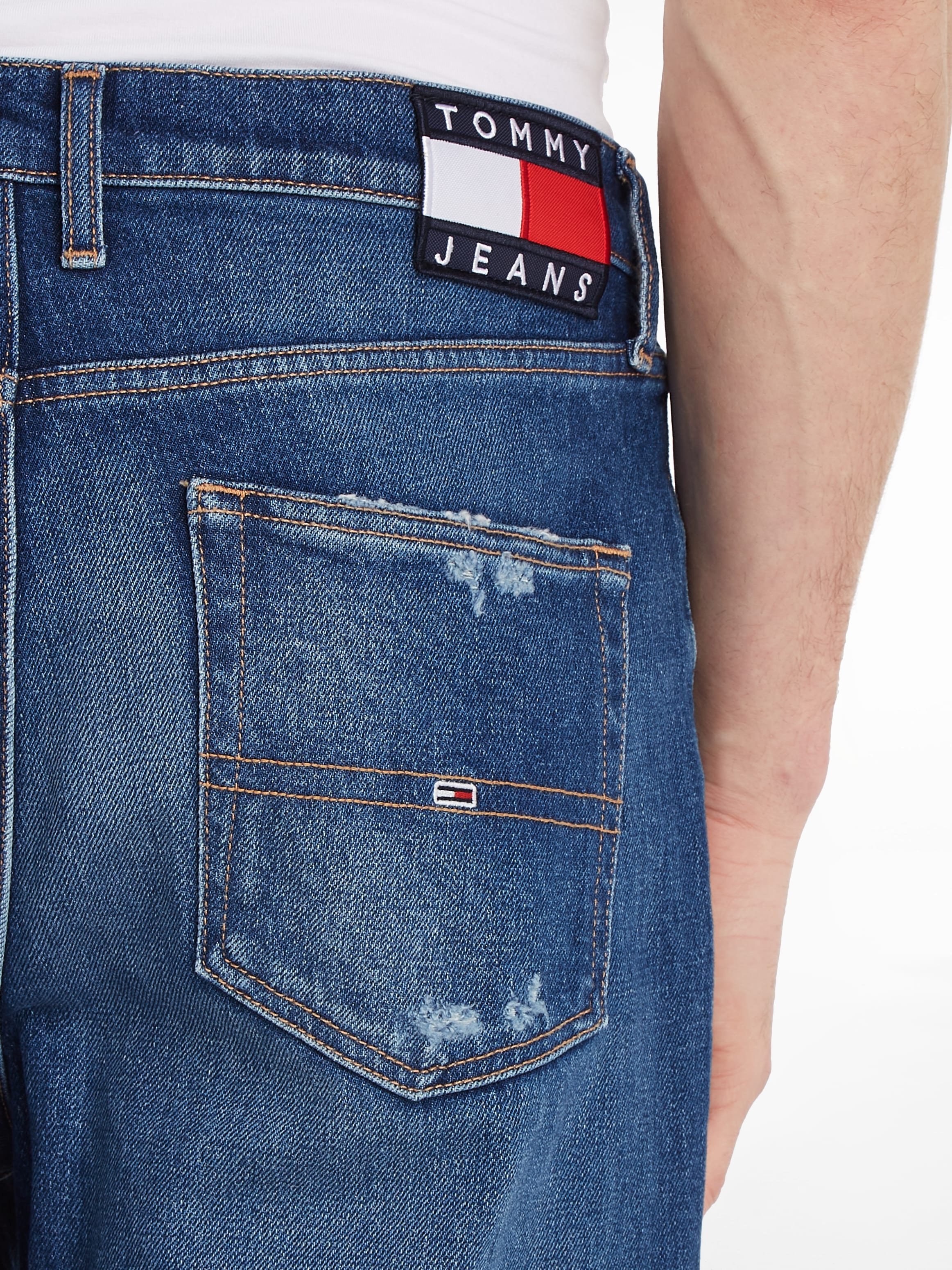 Tommy Jeans 5-Pocket-Jeans »Isaac Relaxed Tapered«