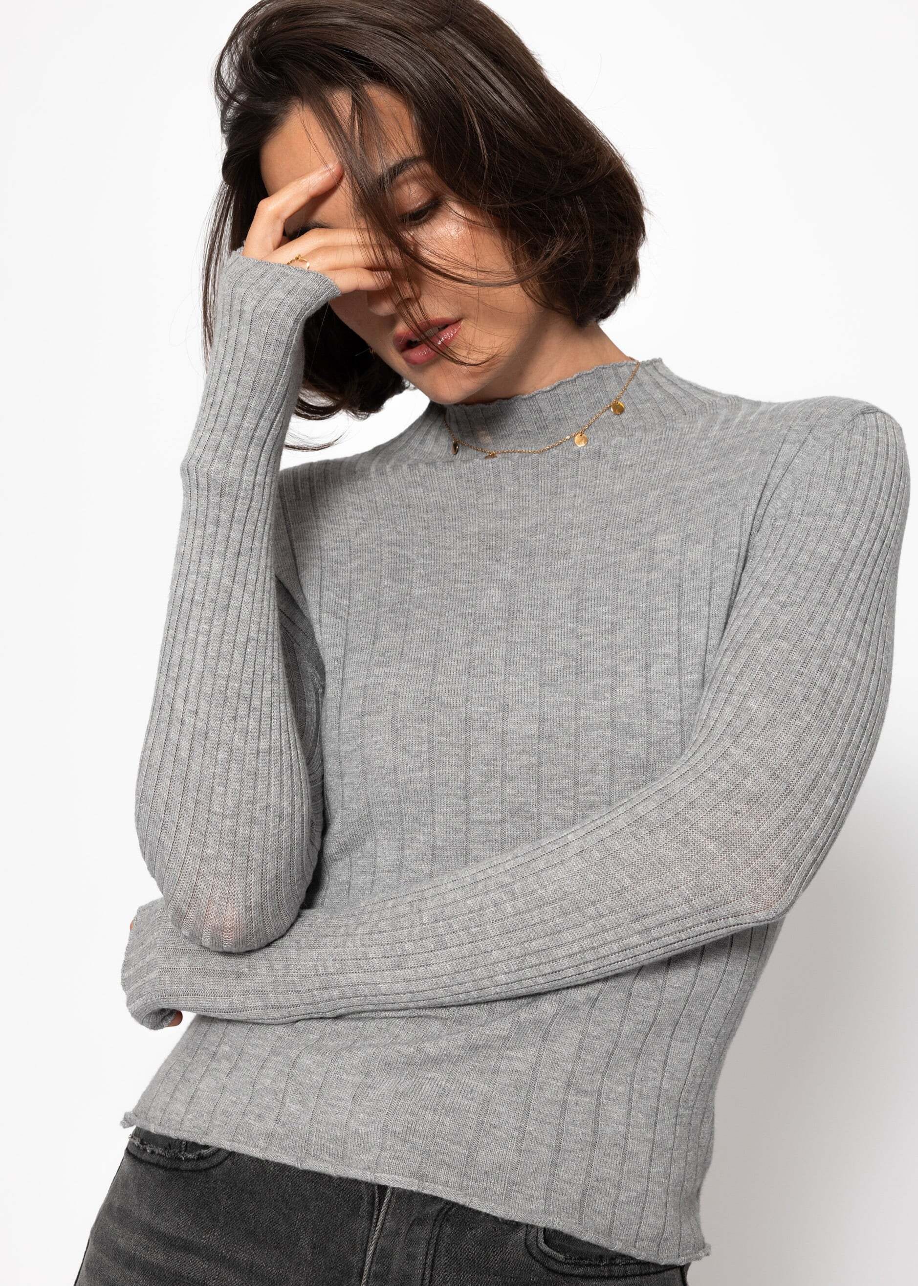SASSYCLASSY Stehkragenshirt »Rippstrickoberteil mit Stehkragen« Figurbetonter Feinstrickpullover mit Viskoseanteil Grau Beige Rosa