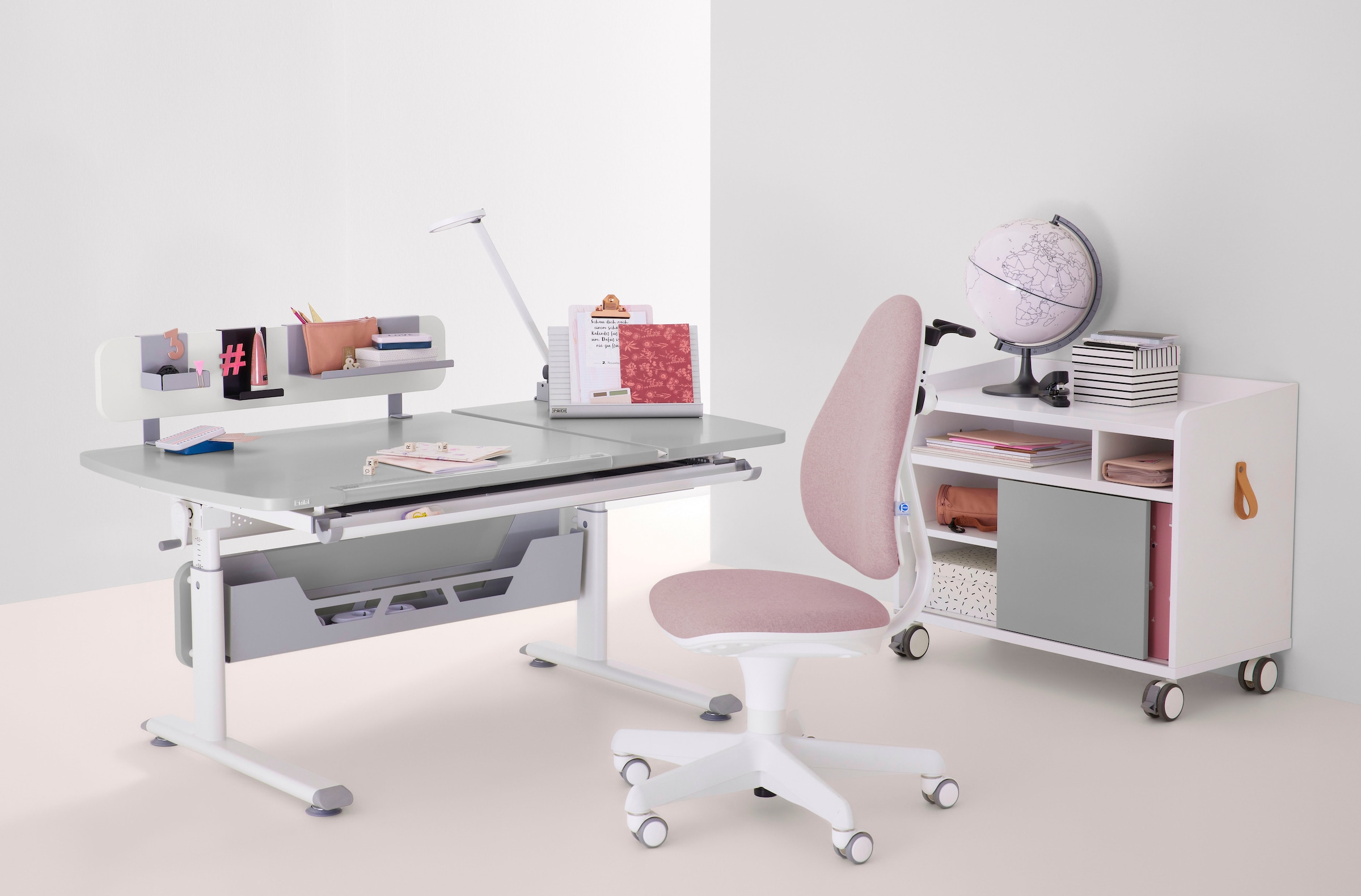 PAIDI Kinderschreibtisch »DIEGO CURVED GT, Schülerschreibtisch, ergonomisch, mitwachsend« stufenlos höhenverstellbar, geteilte Tischplatte neigbar