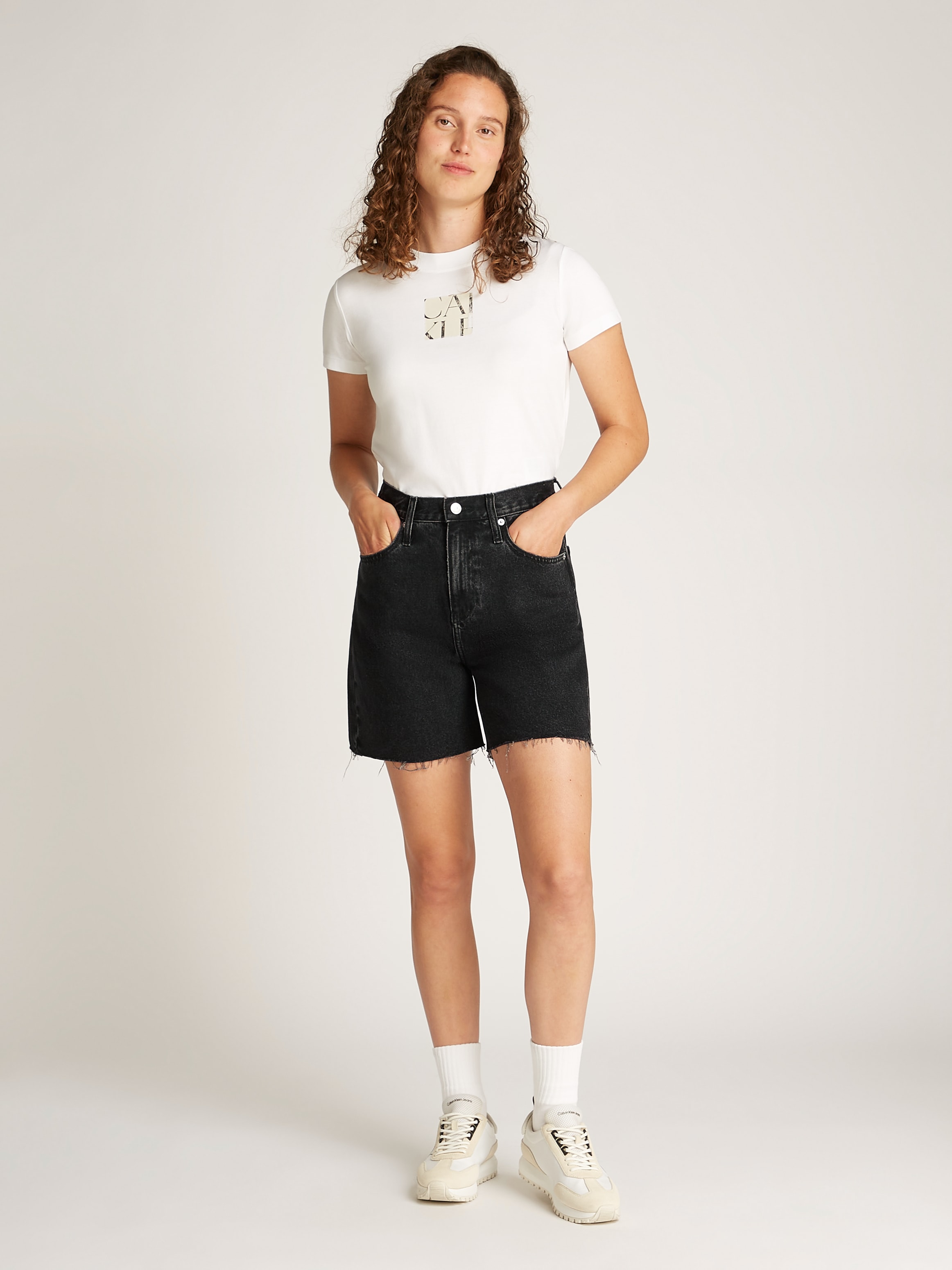 Calvin Klein Jeans Bermudas »BERMUDA SHORT«, mit Fransensaum