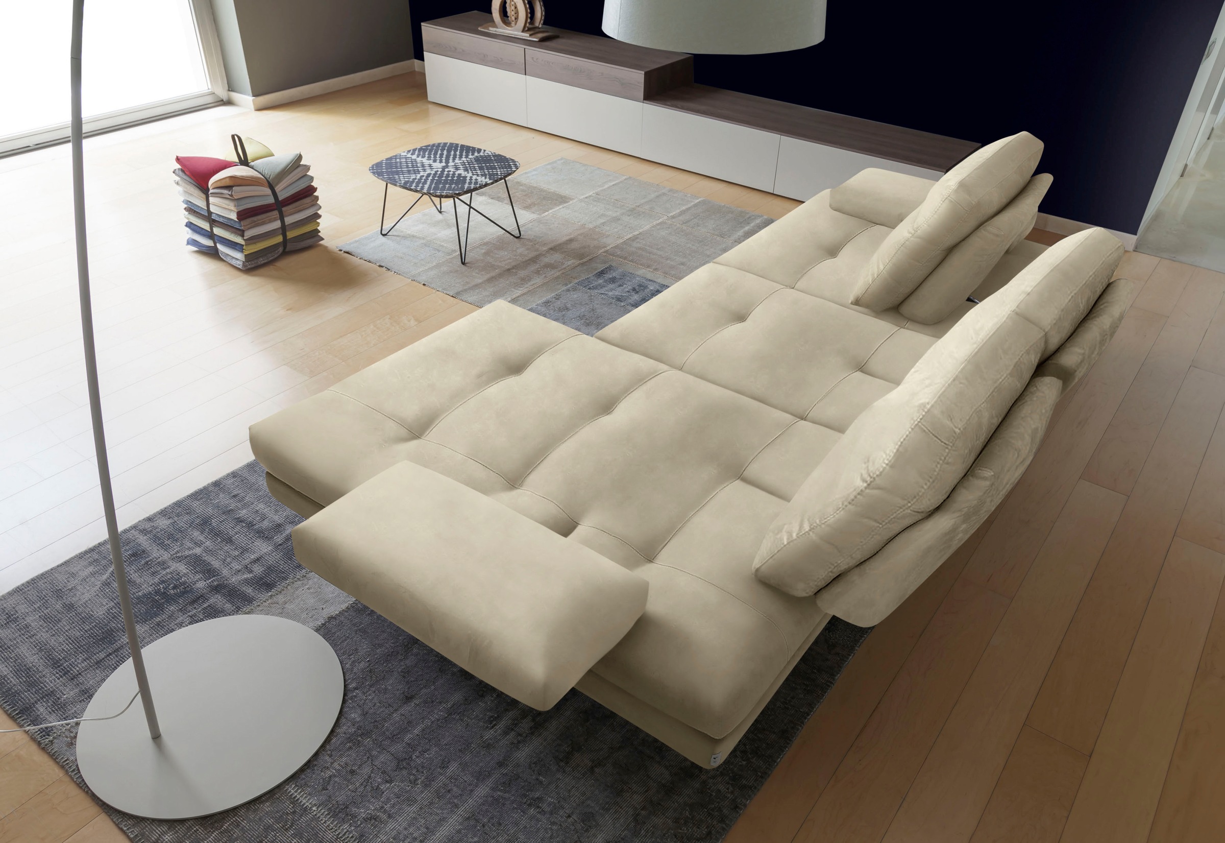 CALIA ITALIA Ecksofa »Toby Wing, L-Form, Designsofa mit sensationellem Sitzkomfort«, inklusive Sitztiefenverstellung, Füße in chrom glänzend
