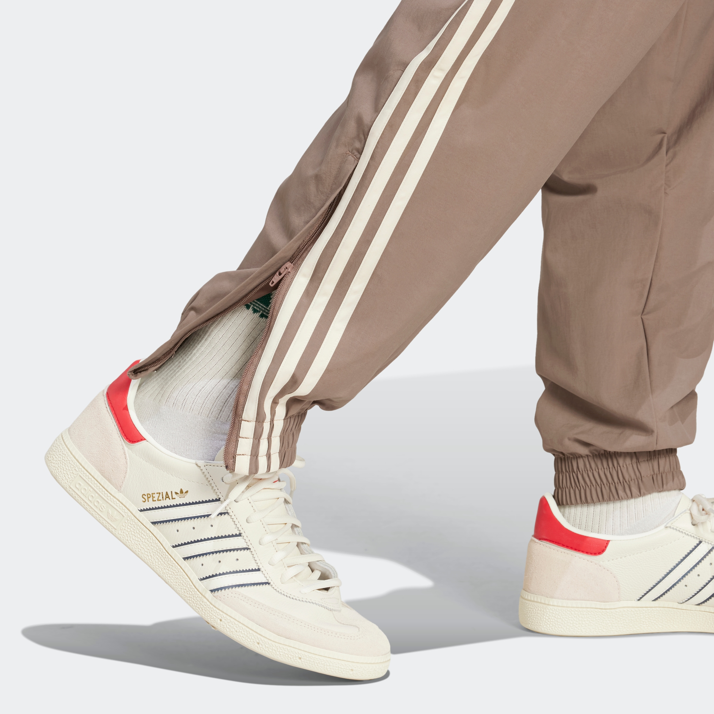 adidas Originals Sporthose »WOVEN FBIRD TP«, (1 tlg.)